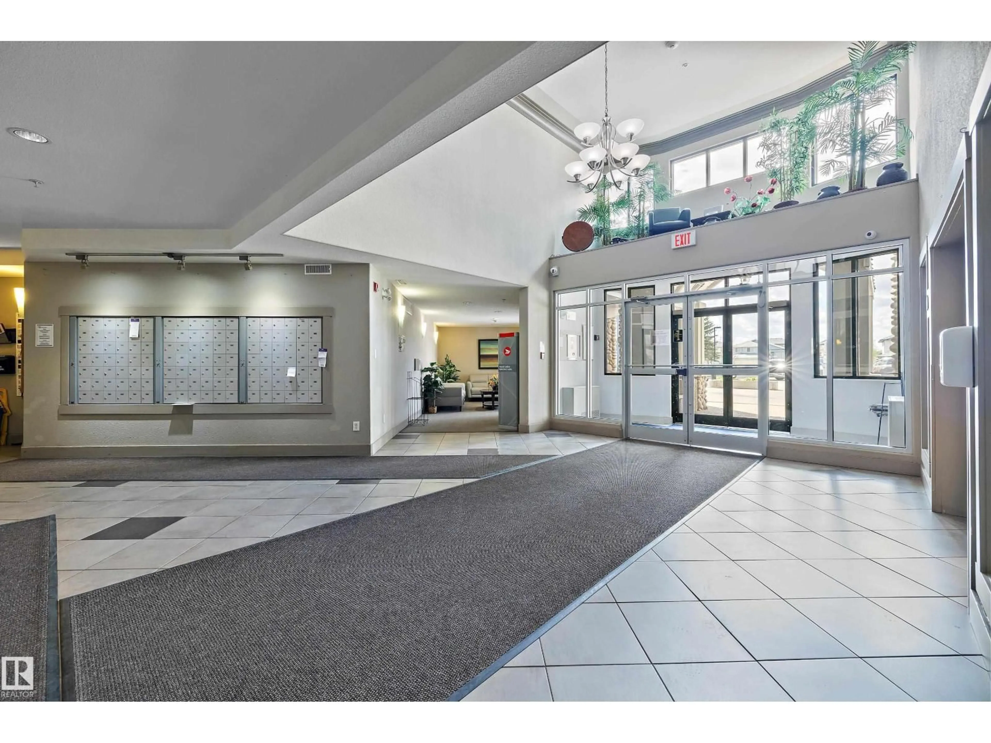 Indoor foyer for #406 - 16035 132 ST, Edmonton Alberta T6V0B4