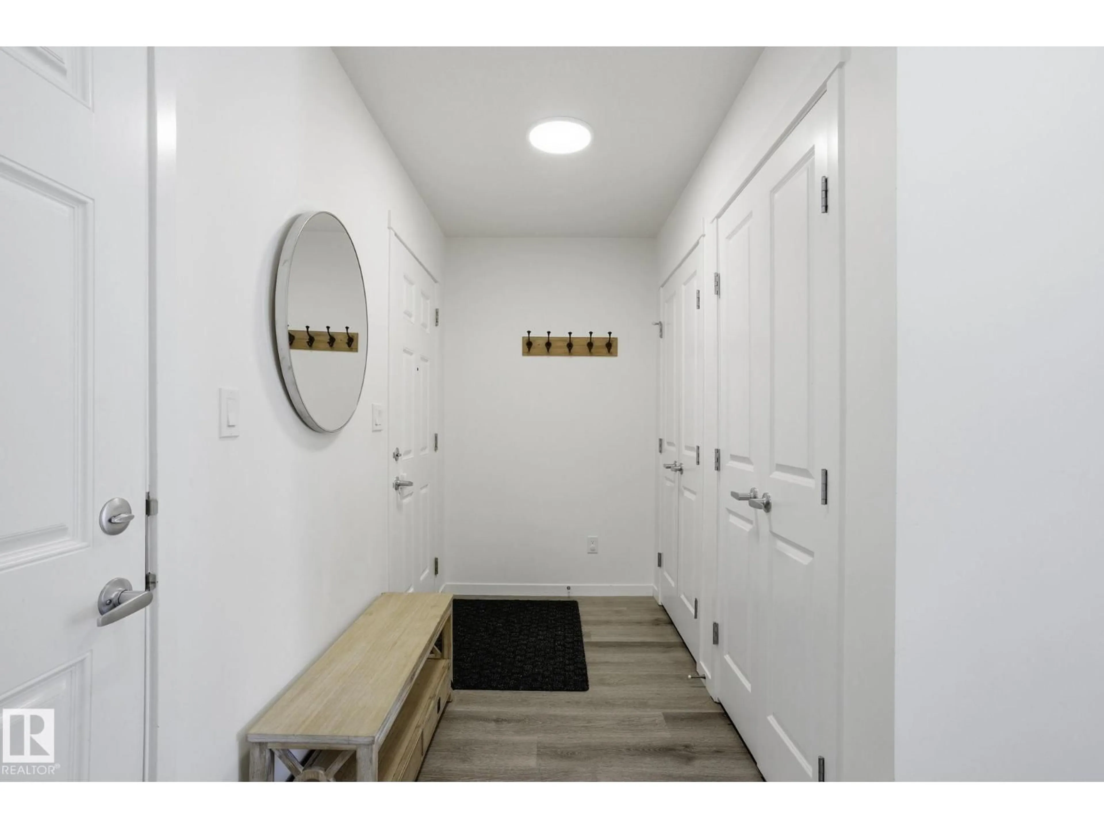 Indoor entryway for NW - 9495 228 ST, Edmonton Alberta T5T7H5