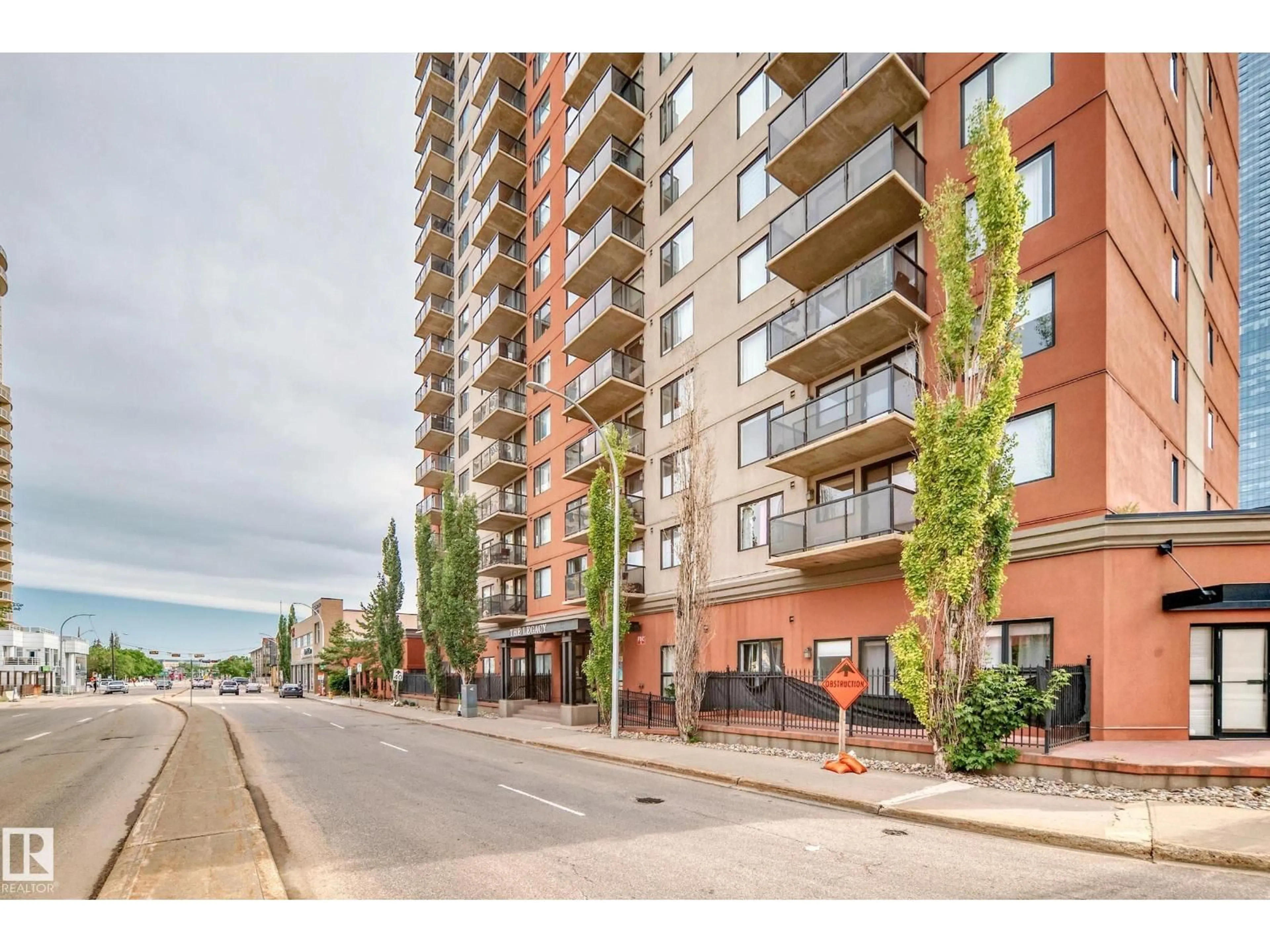 A pic from outside/outdoor area/front of a property/back of a property/a pic from drone, street for 304 - 10303 105 ST, Edmonton Alberta T5J5G3