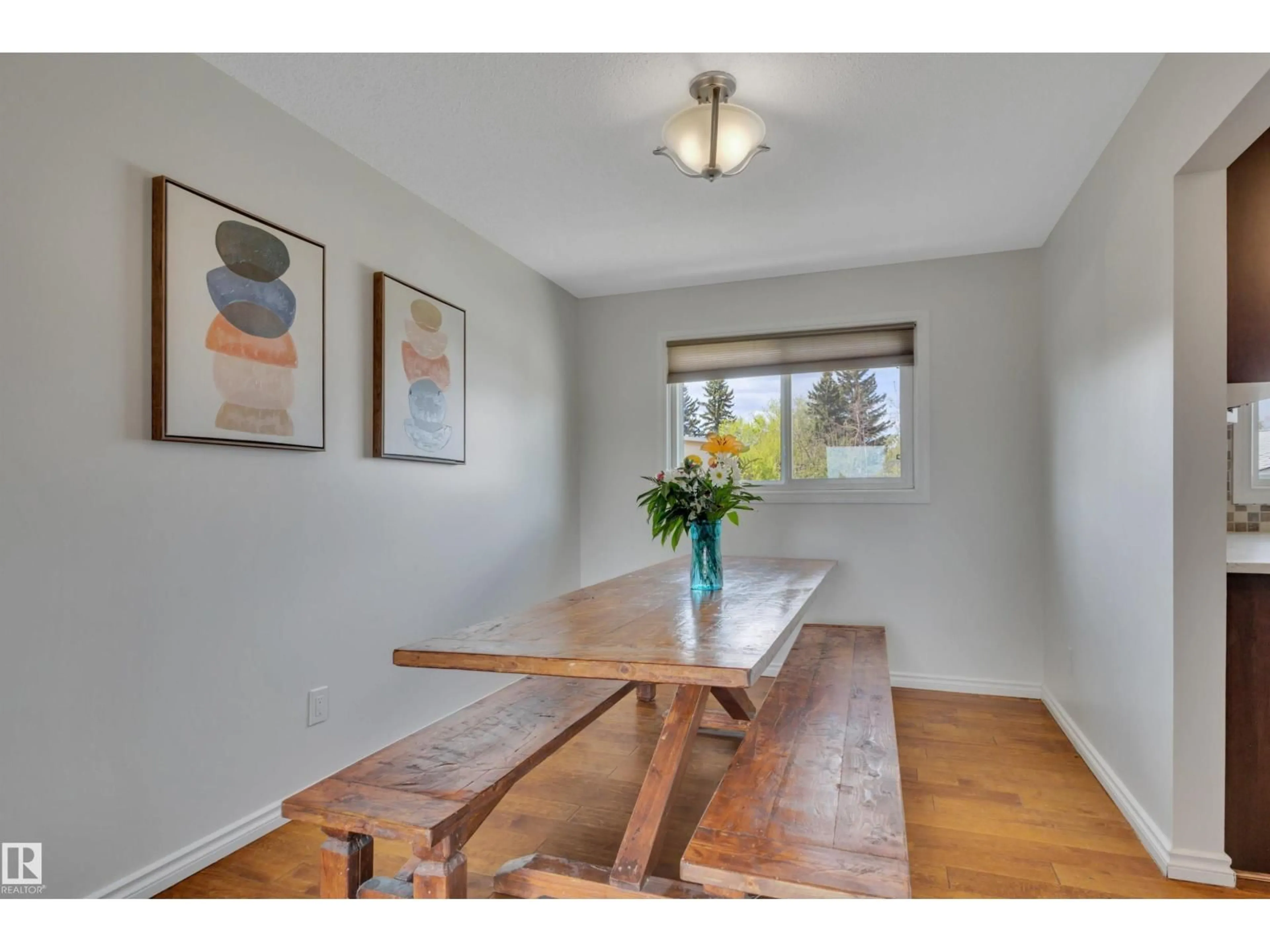 Dining room, wood/laminate floor for NW - 14104 79 ST, Edmonton Alberta T5C1K1