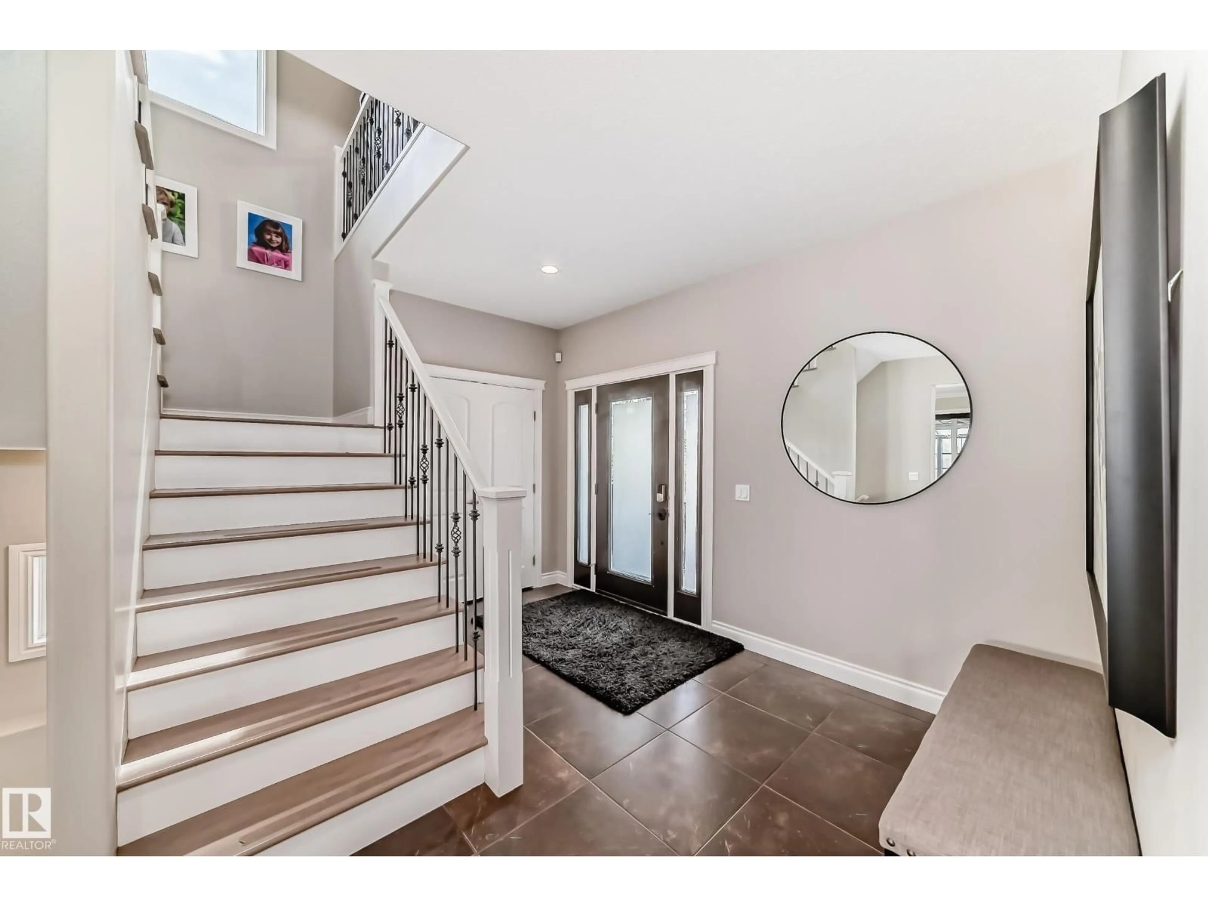 Indoor entryway for 52555 - 217 RGE ROAD 223, Rural Strathcona County Alberta T8A6M8