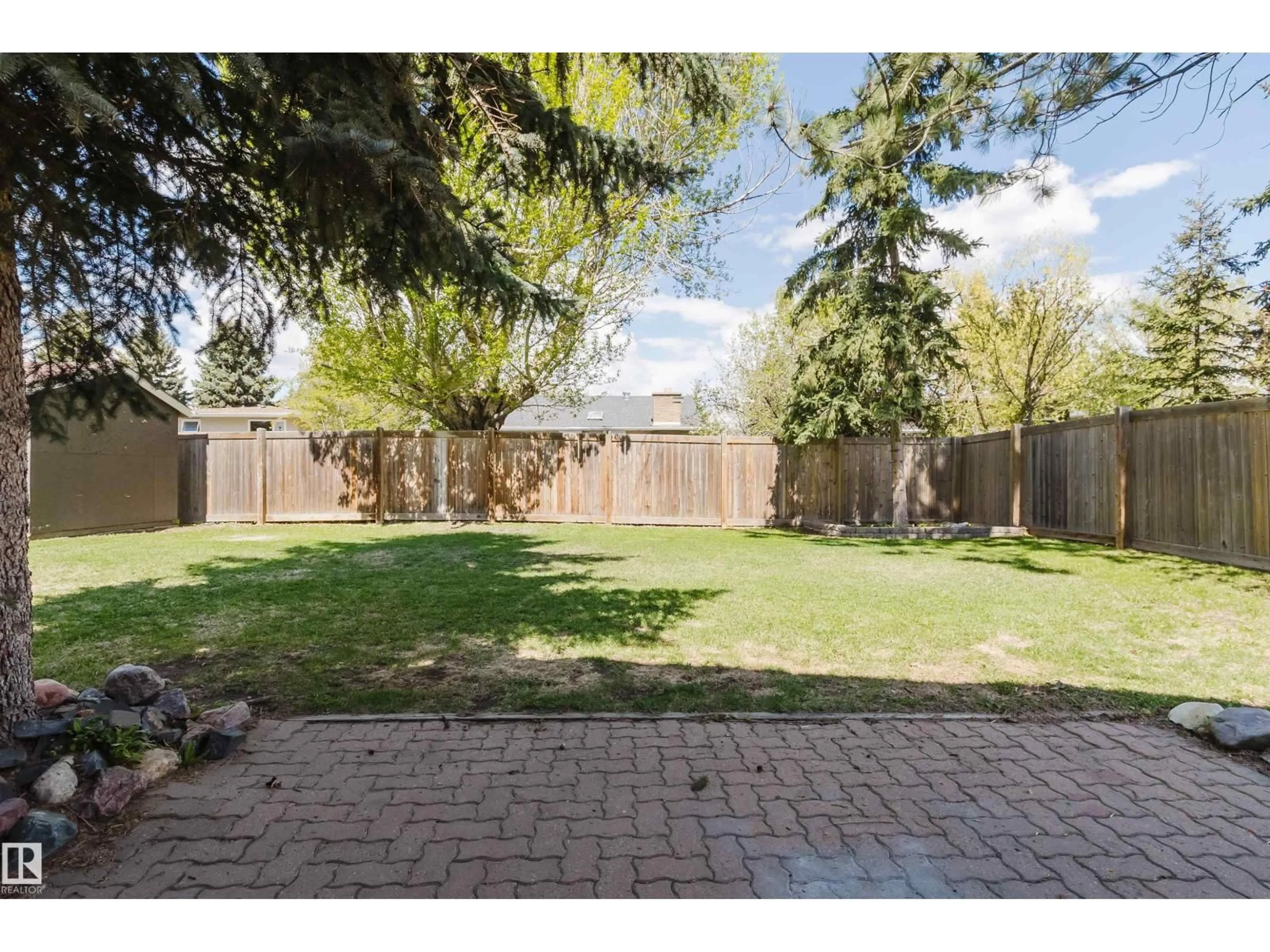 Patio, street for 24 BRAESIDE CR, Sherwood Park Alberta T6L5J1