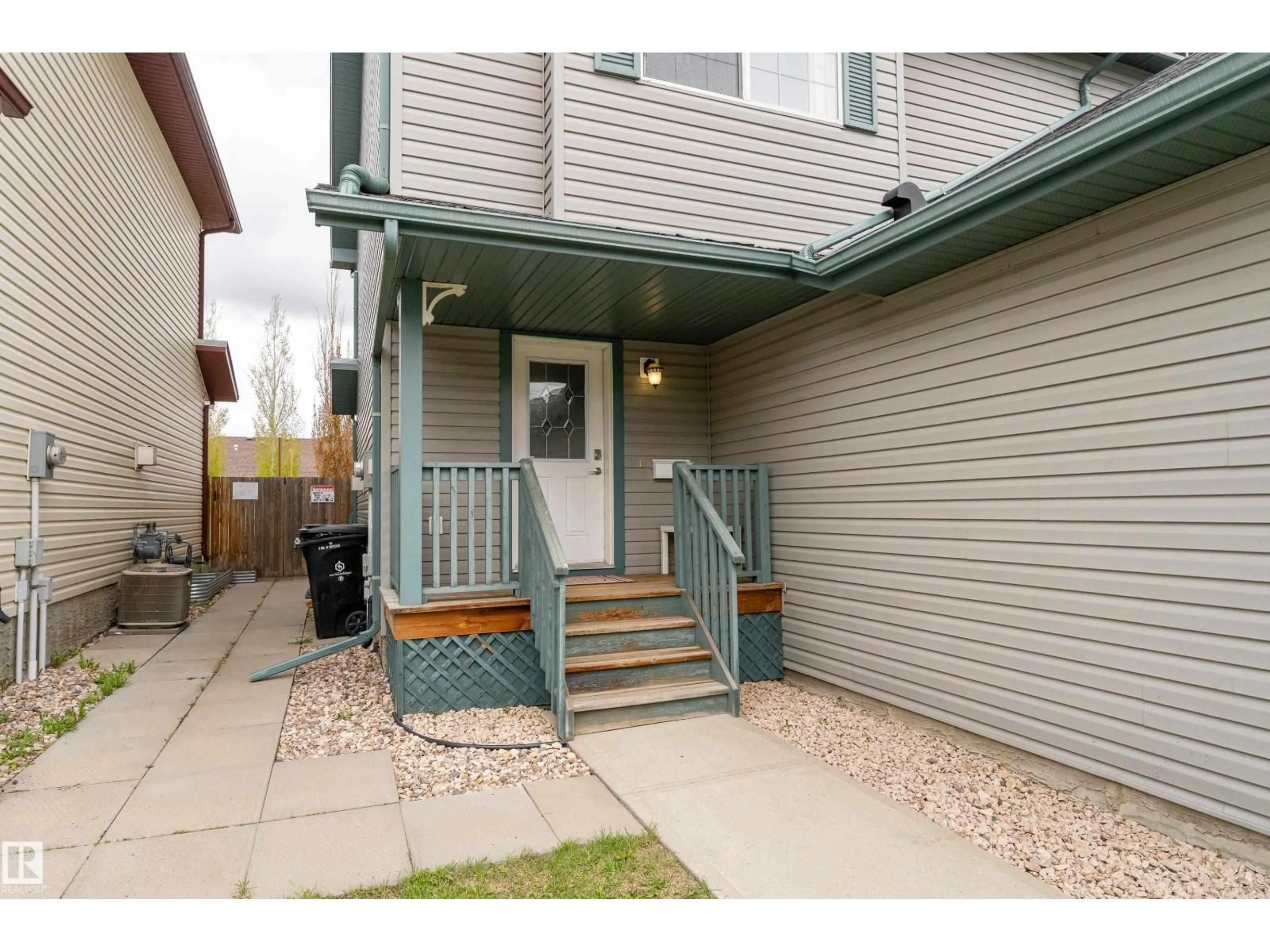Unknown for 105 GALLOWAY WD, Fort Saskatchewan Alberta T8L0A7
