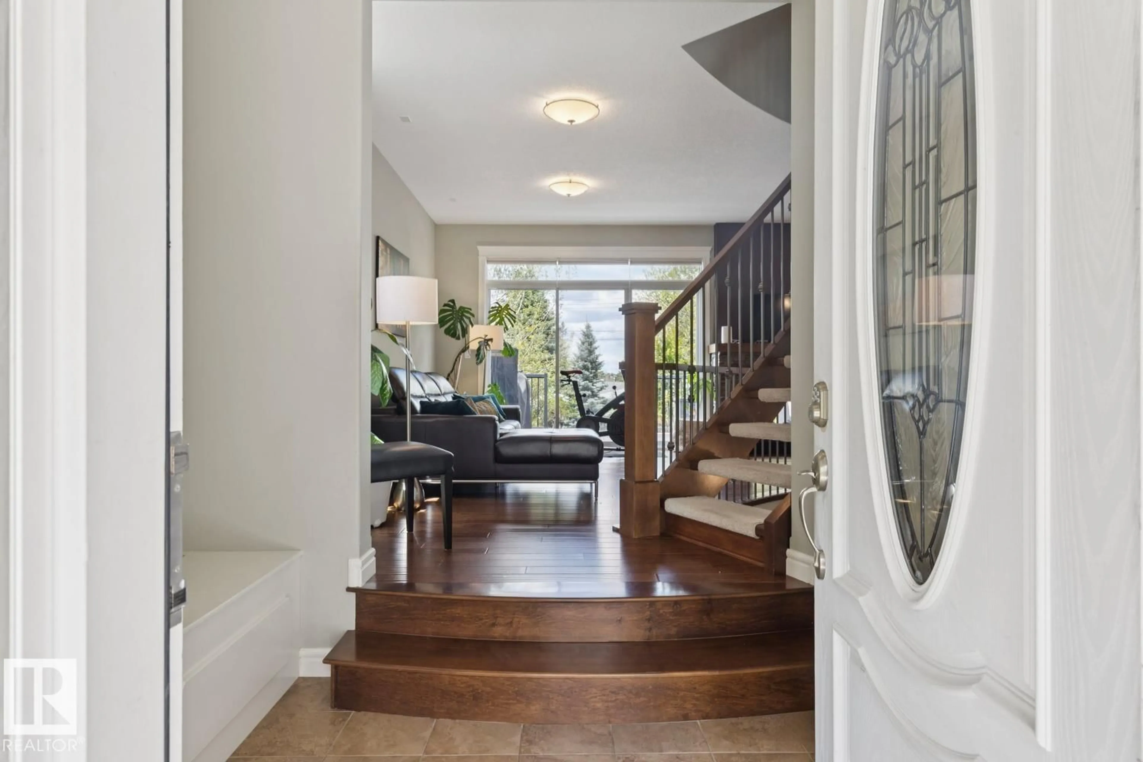 Indoor entryway for 11A BELMONT DRIVE, St. Albert Alberta T8N0C3