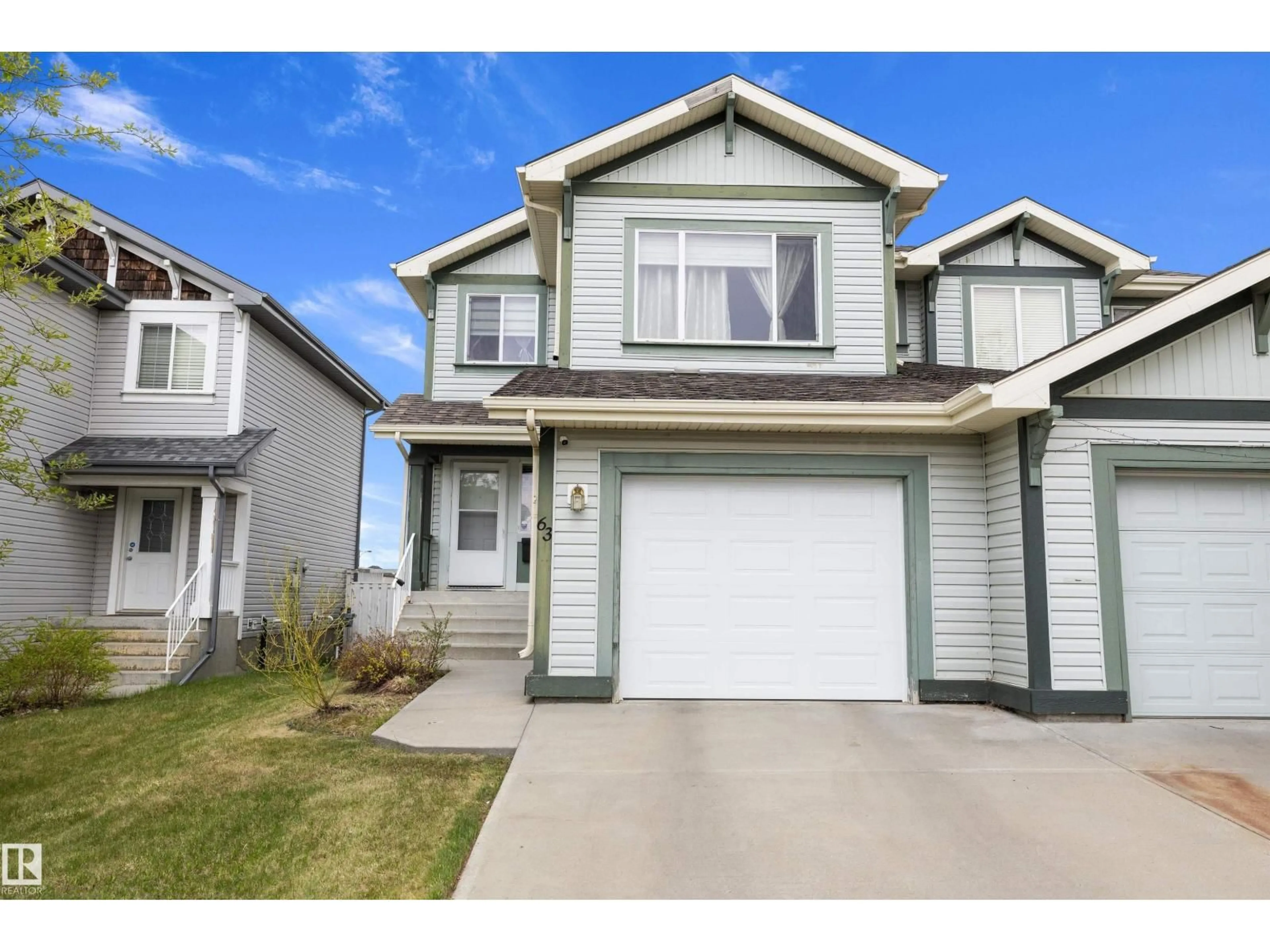 Home with vinyl exterior material, street for 63 SUMMERTON ST, Sherwood Park Alberta T8H2V3