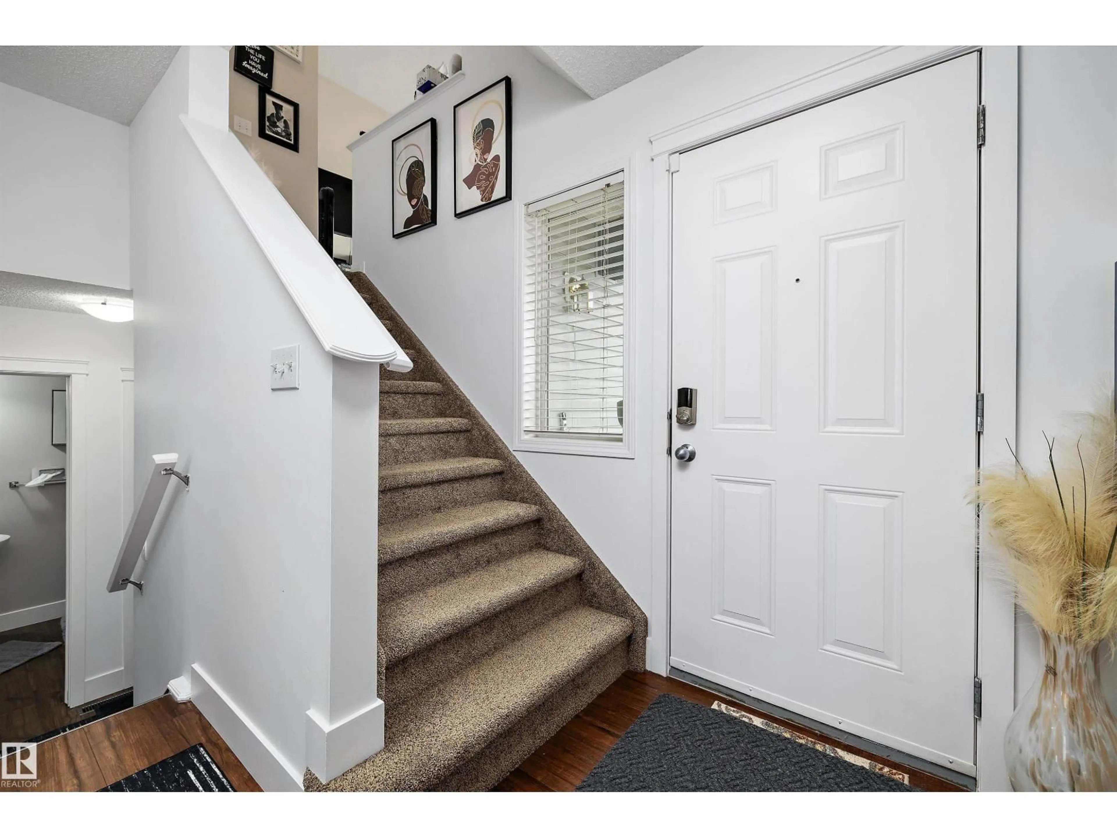 Indoor entryway for 63 SUMMERTON ST, Sherwood Park Alberta T8H2V3