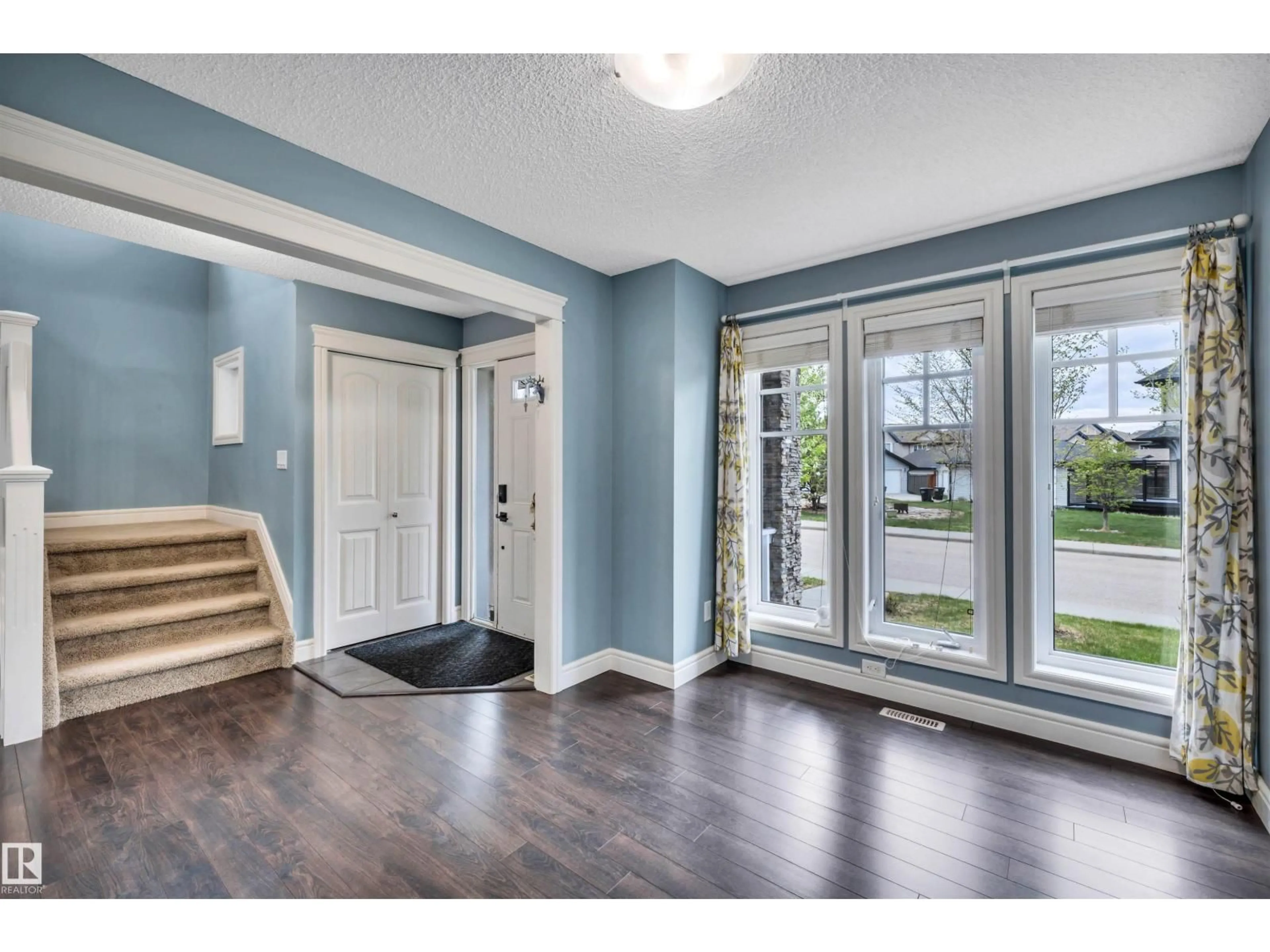 Indoor entryway for 2429 AUSTIN CR, Edmonton Alberta T6W0L3