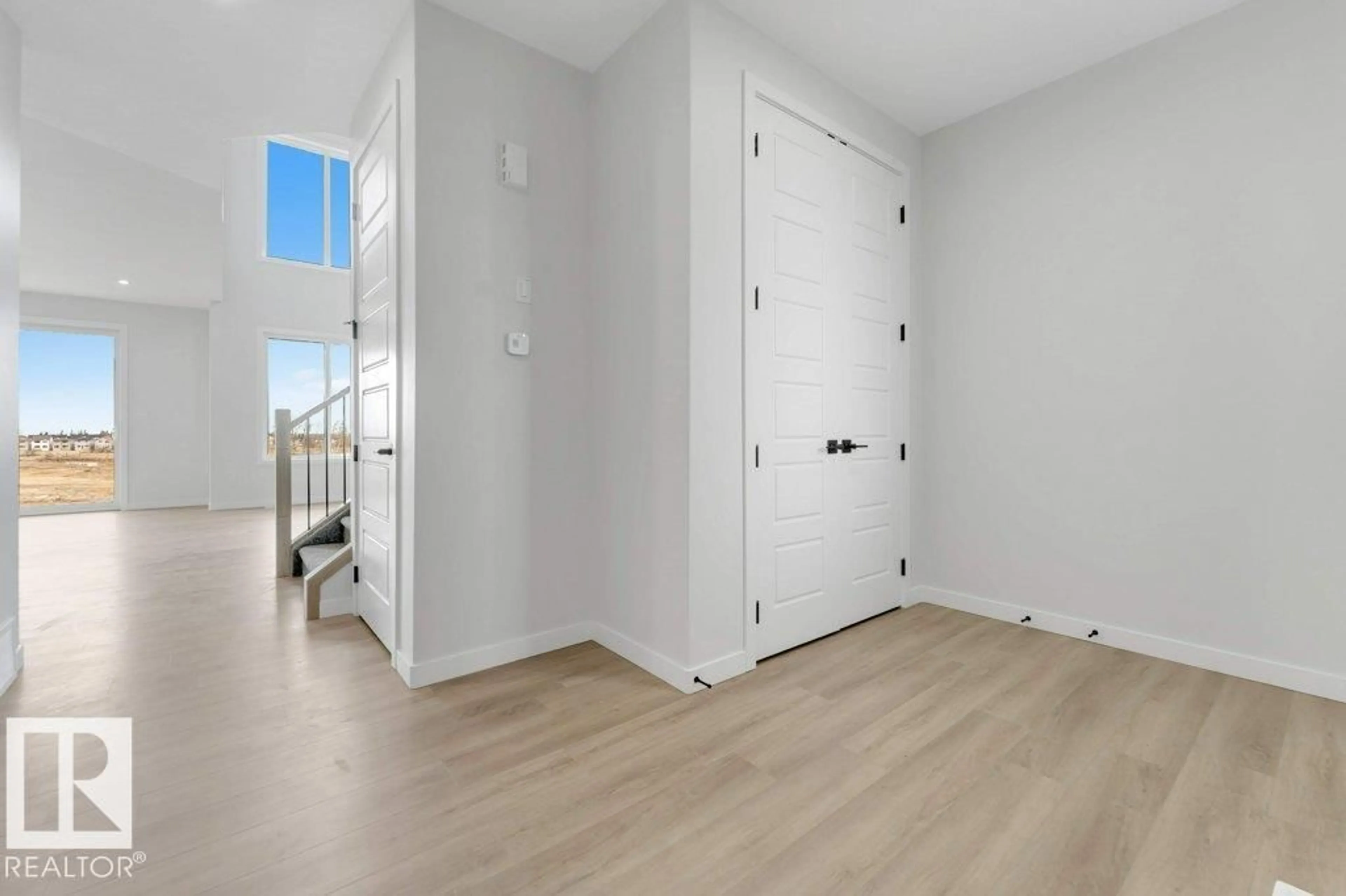Indoor entryway for 1847 CROSSBILL LO, Edmonton Alberta T5S0S6