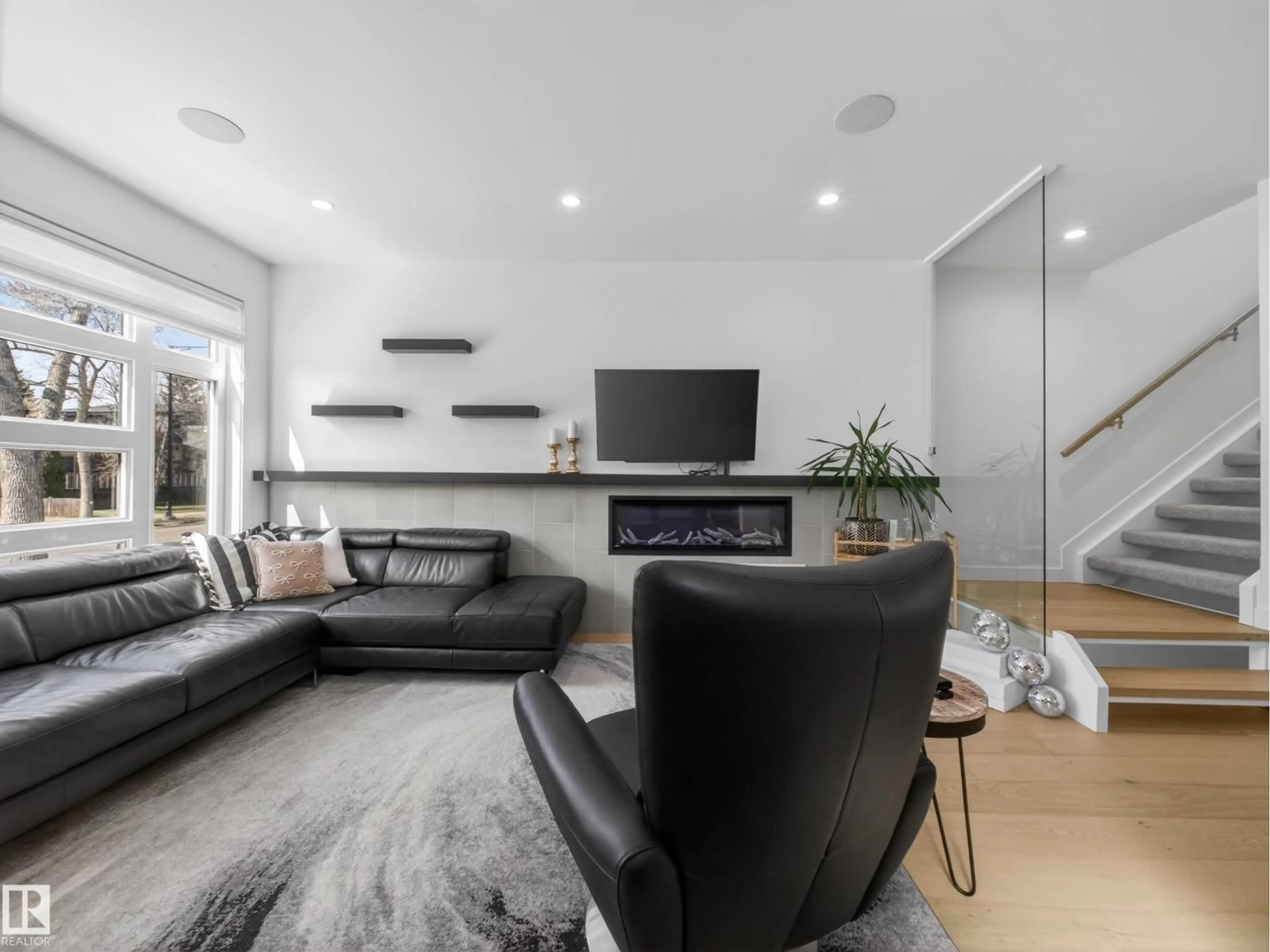 Living room with furniture, unknown for NW - 10449 143 ST, Edmonton Alberta T5N2S5