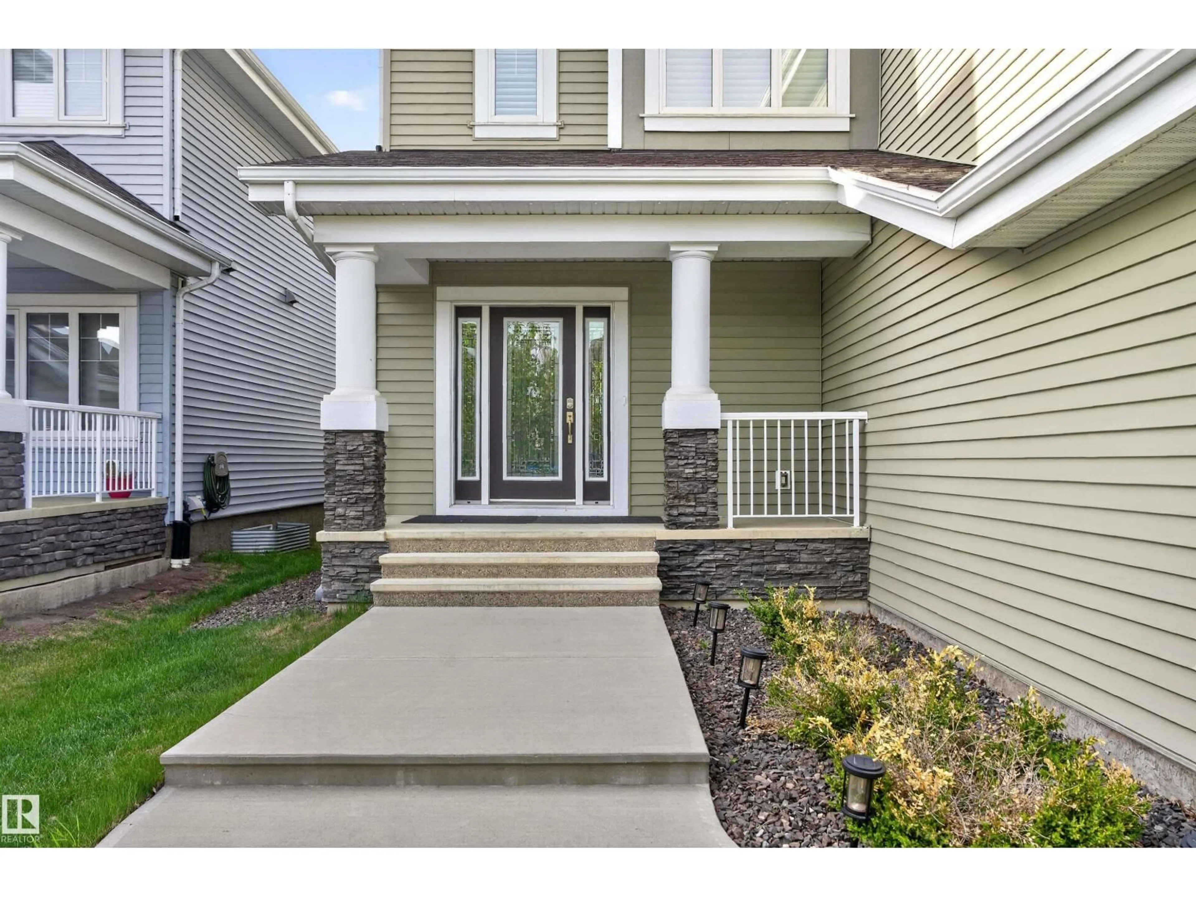 Unknown for SW - 9012 24 AV, Edmonton Alberta T6X1A6