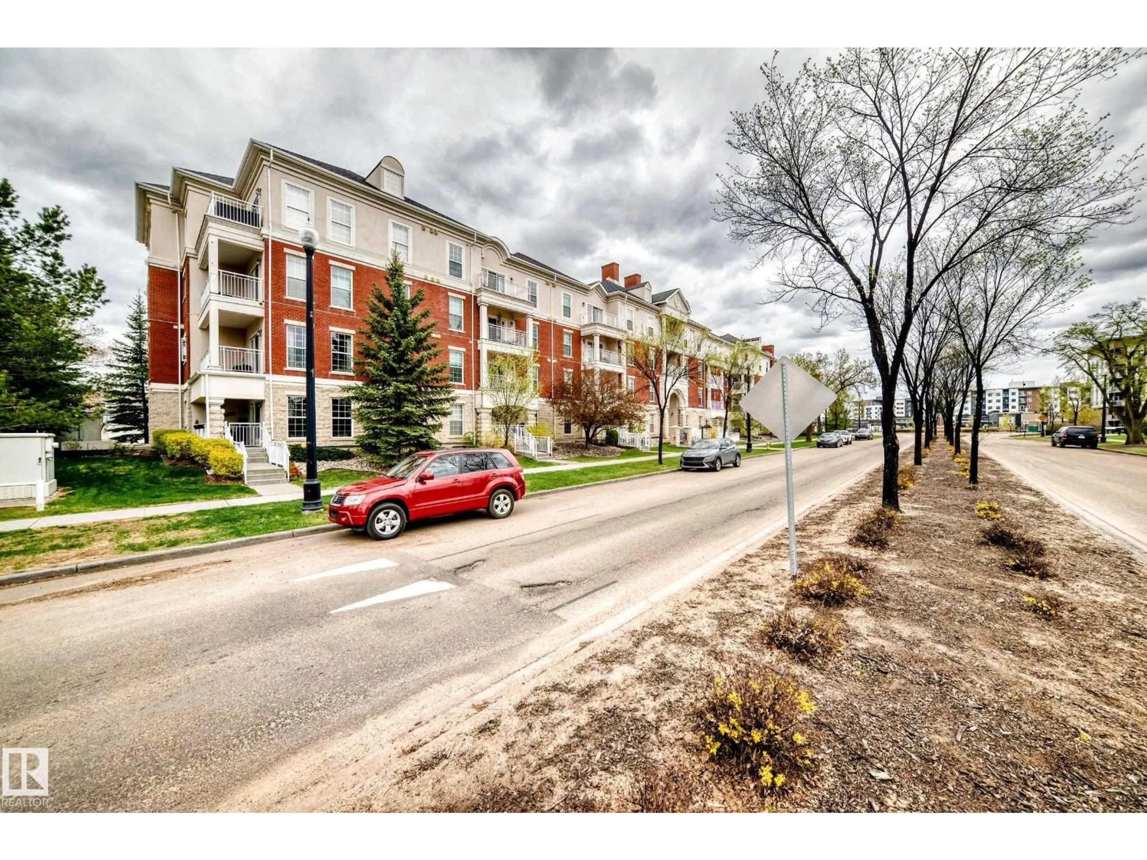 Blurry image for #309 - 1003 GAULT BV, Edmonton Alberta T5E4H5