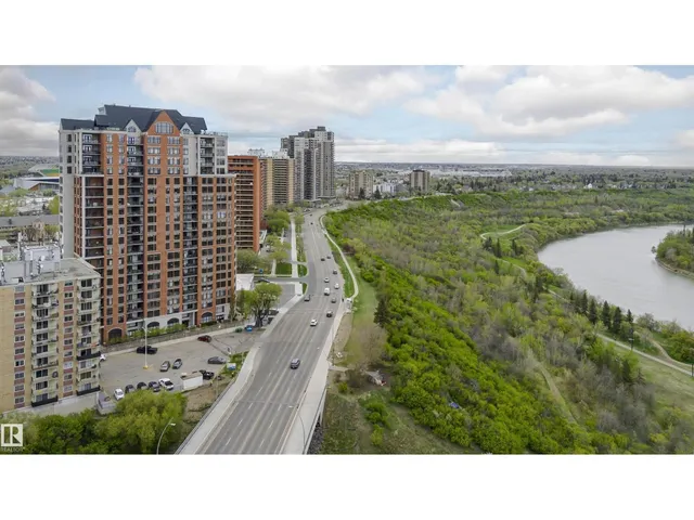 2104 JASPER AV NW, Edmonton 4
