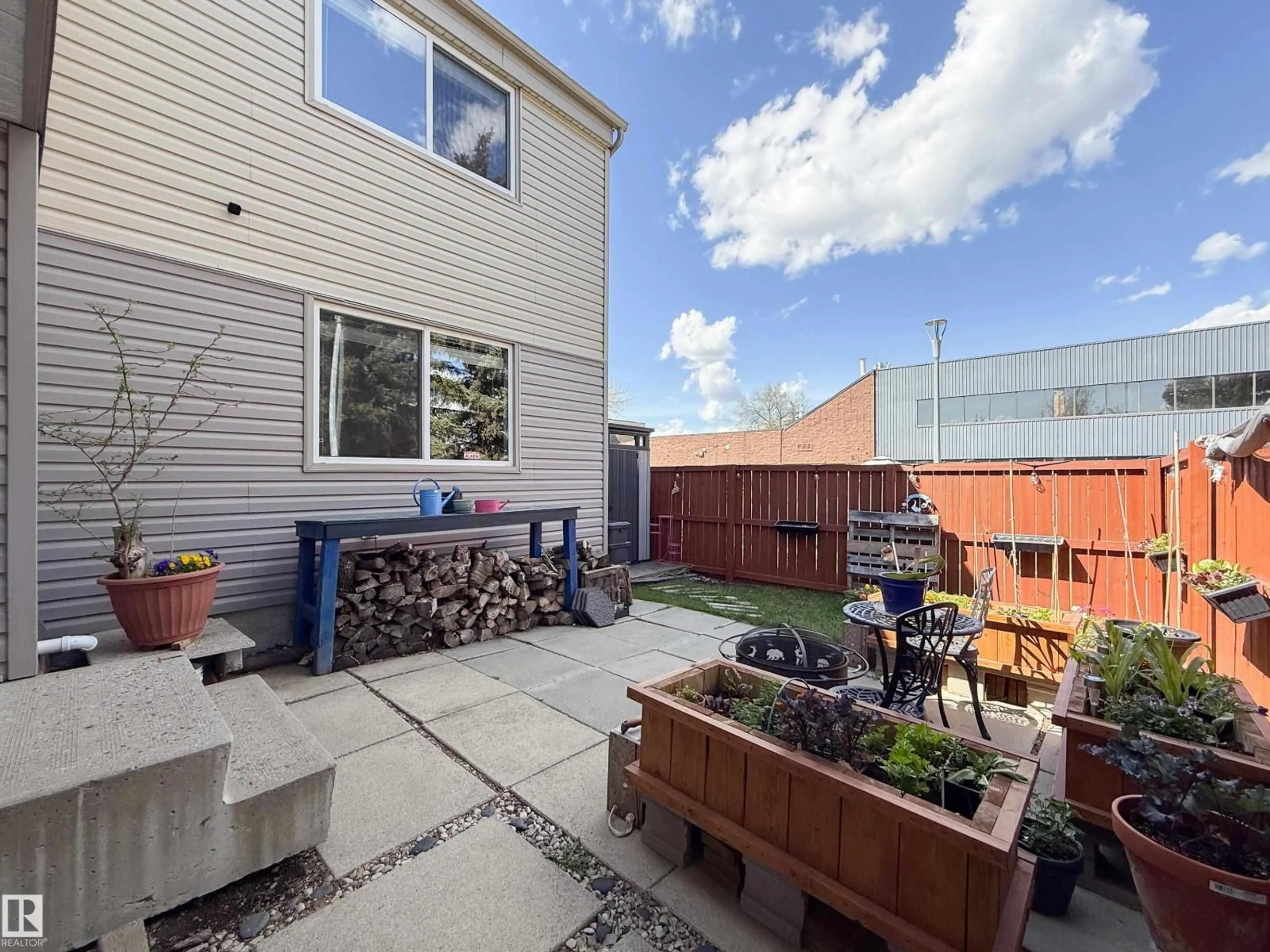 Patio, unknown for NW - 5642 148 ST, Edmonton Alberta T6H4T8