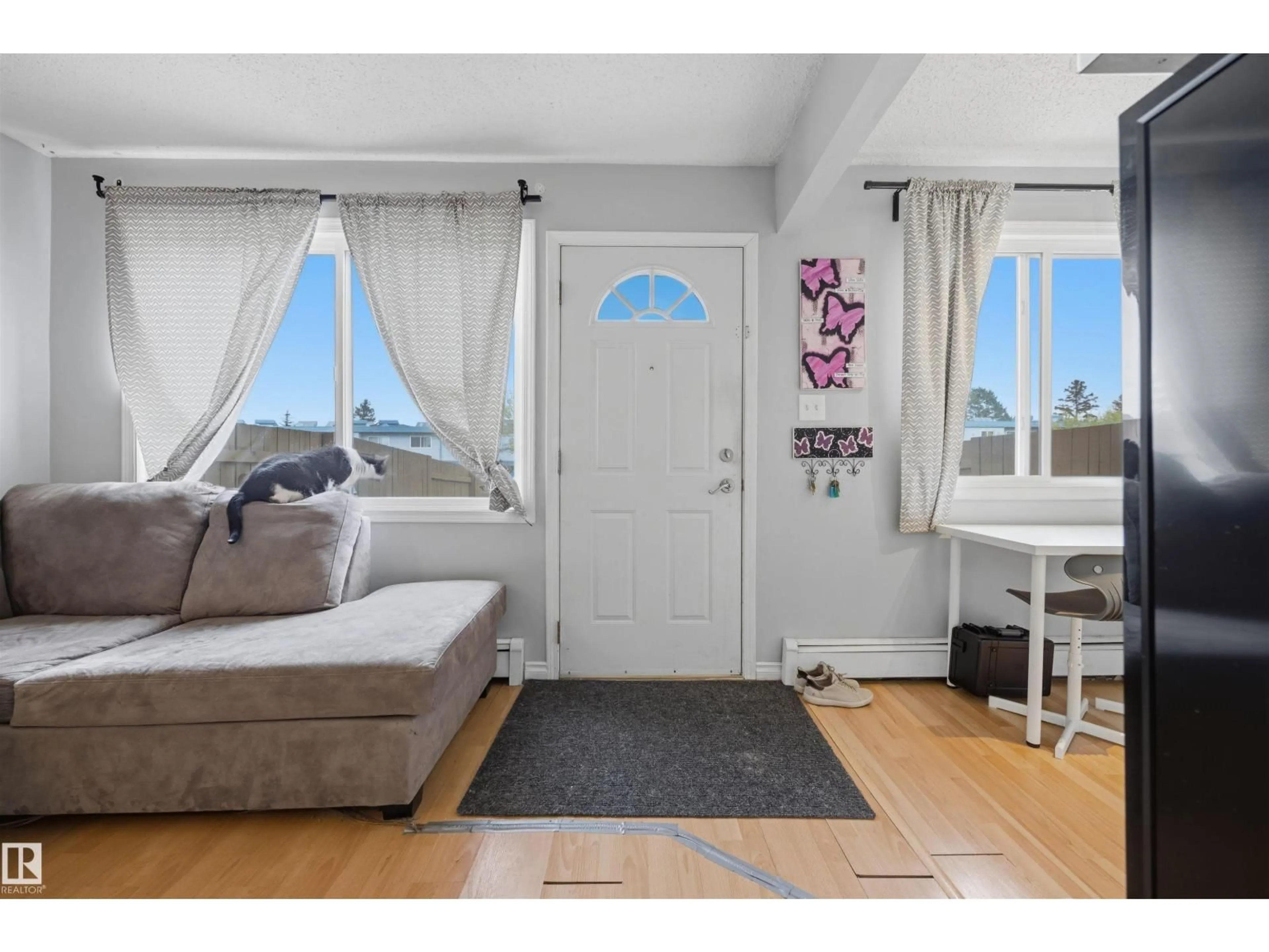 Unknown for #3 - 18315 89 AV, Edmonton Alberta T5T1X2