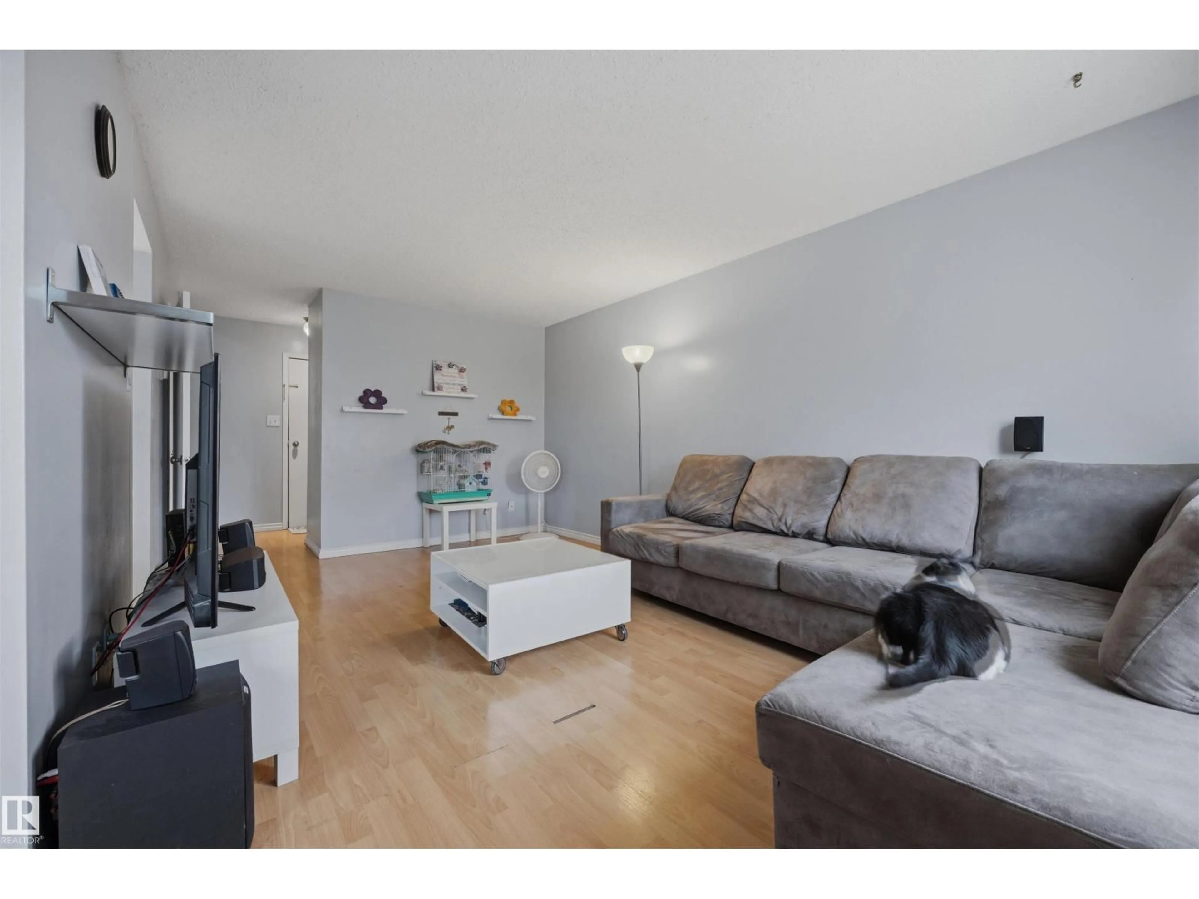 Living room with furniture, unknown for #3 - 18315 89 AV, Edmonton Alberta T5T1X2