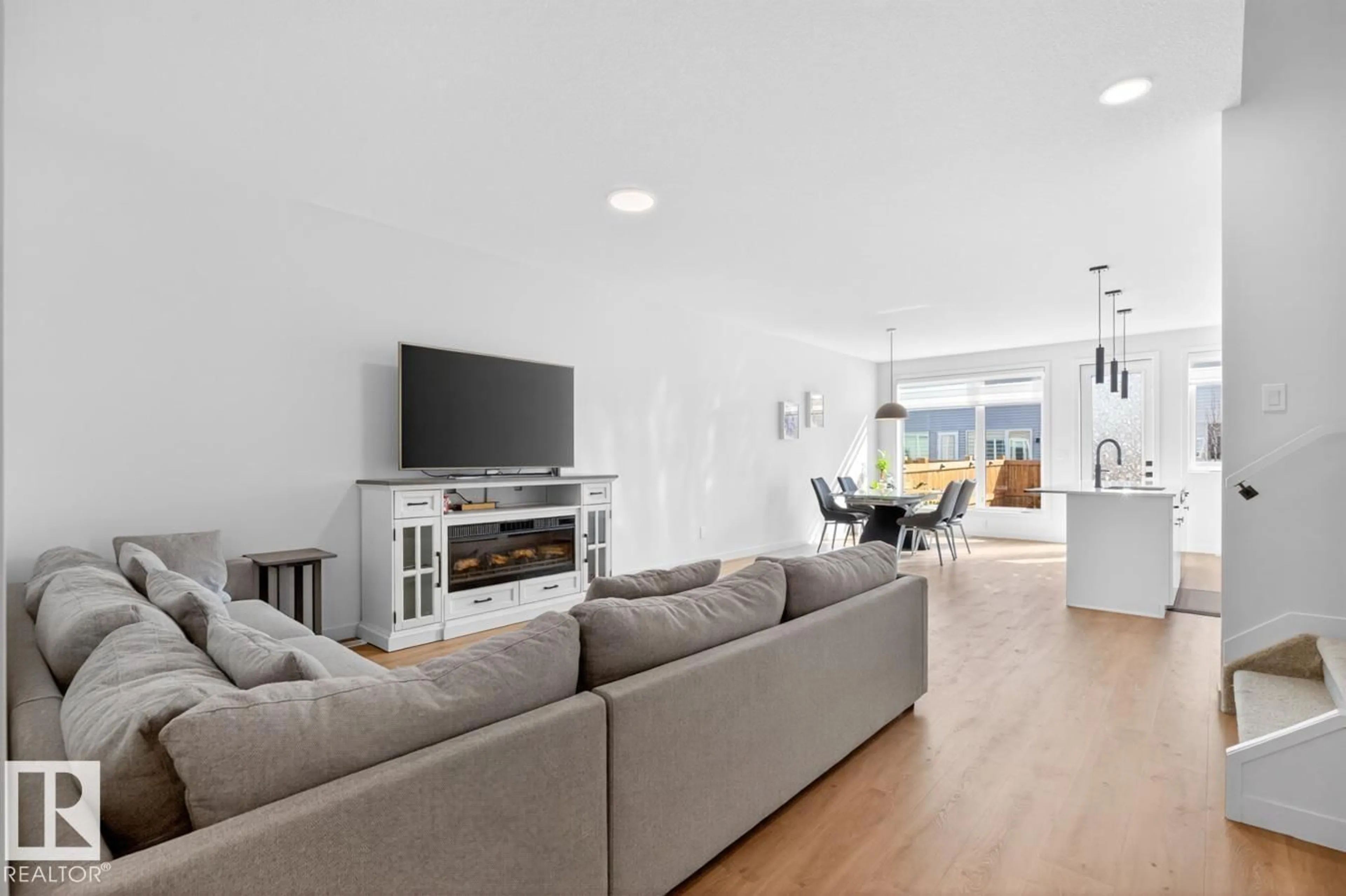Living room with furniture, unknown for 17347 100 ST, Edmonton Alberta T5X0M5