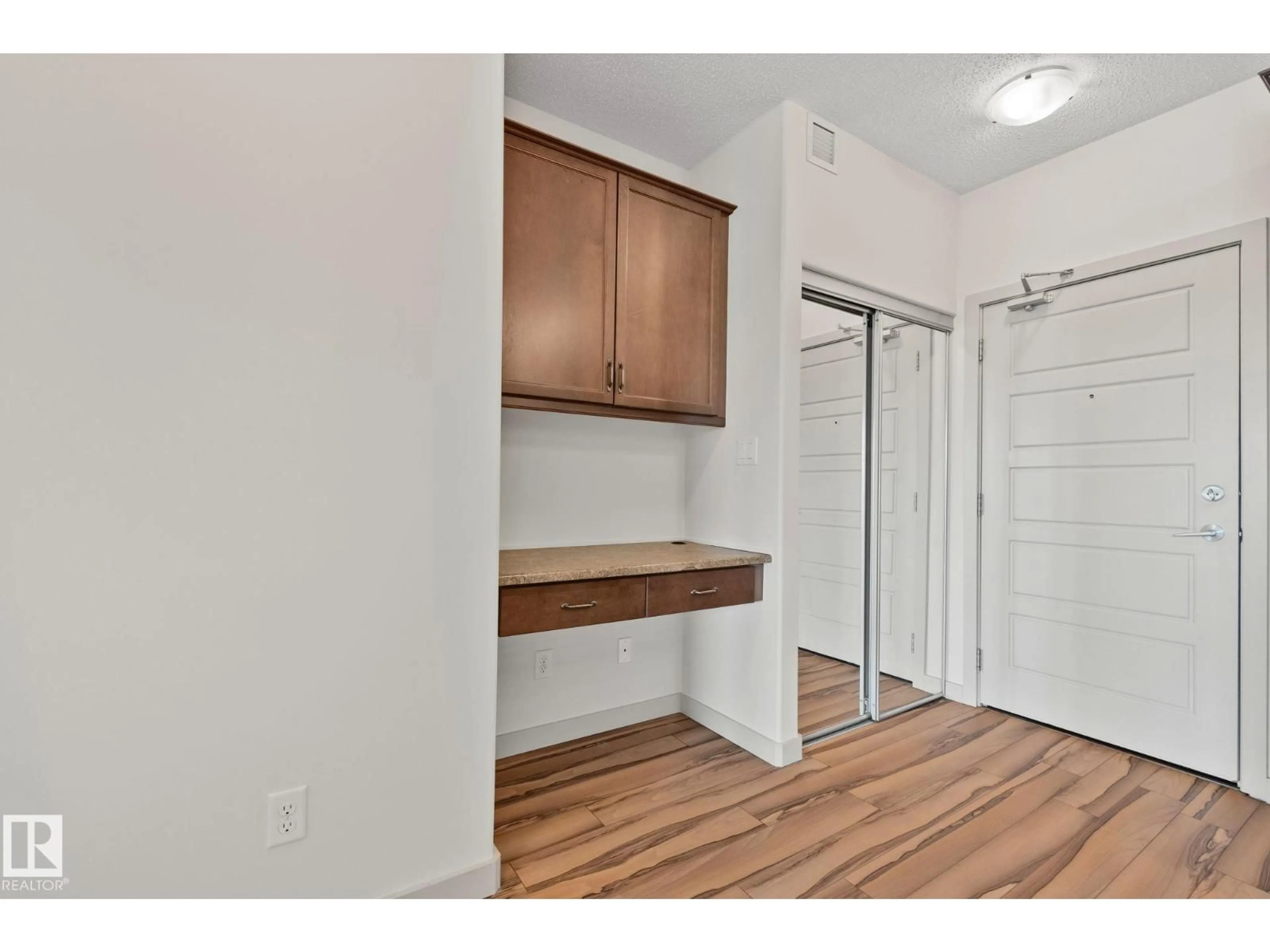 Unknown for #218 - 320 AMBLESIDE LI, Edmonton Alberta T6W2Z9