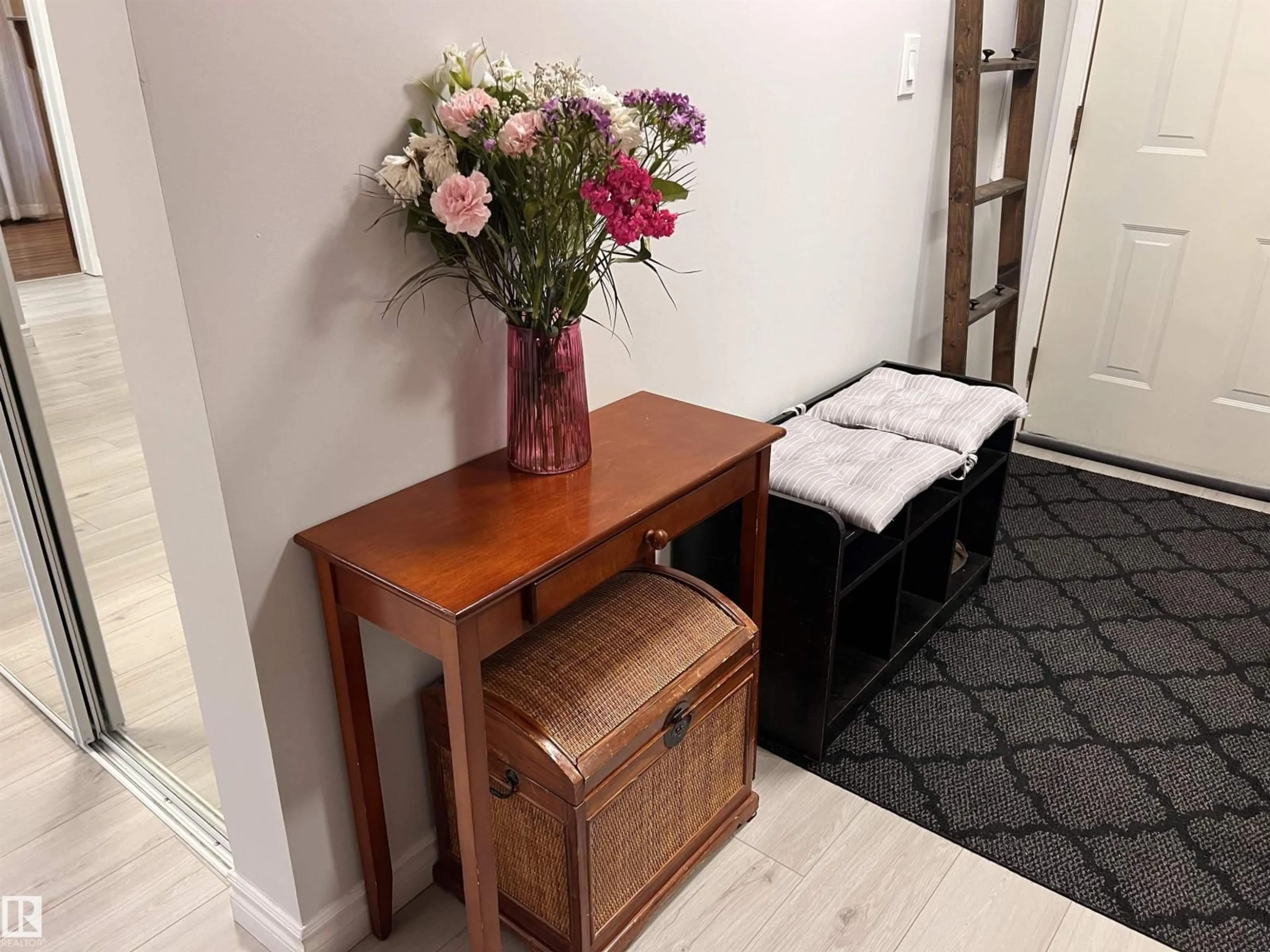 Indoor entryway for 106 - 10421 93 ST, Edmonton Alberta T5H1X5