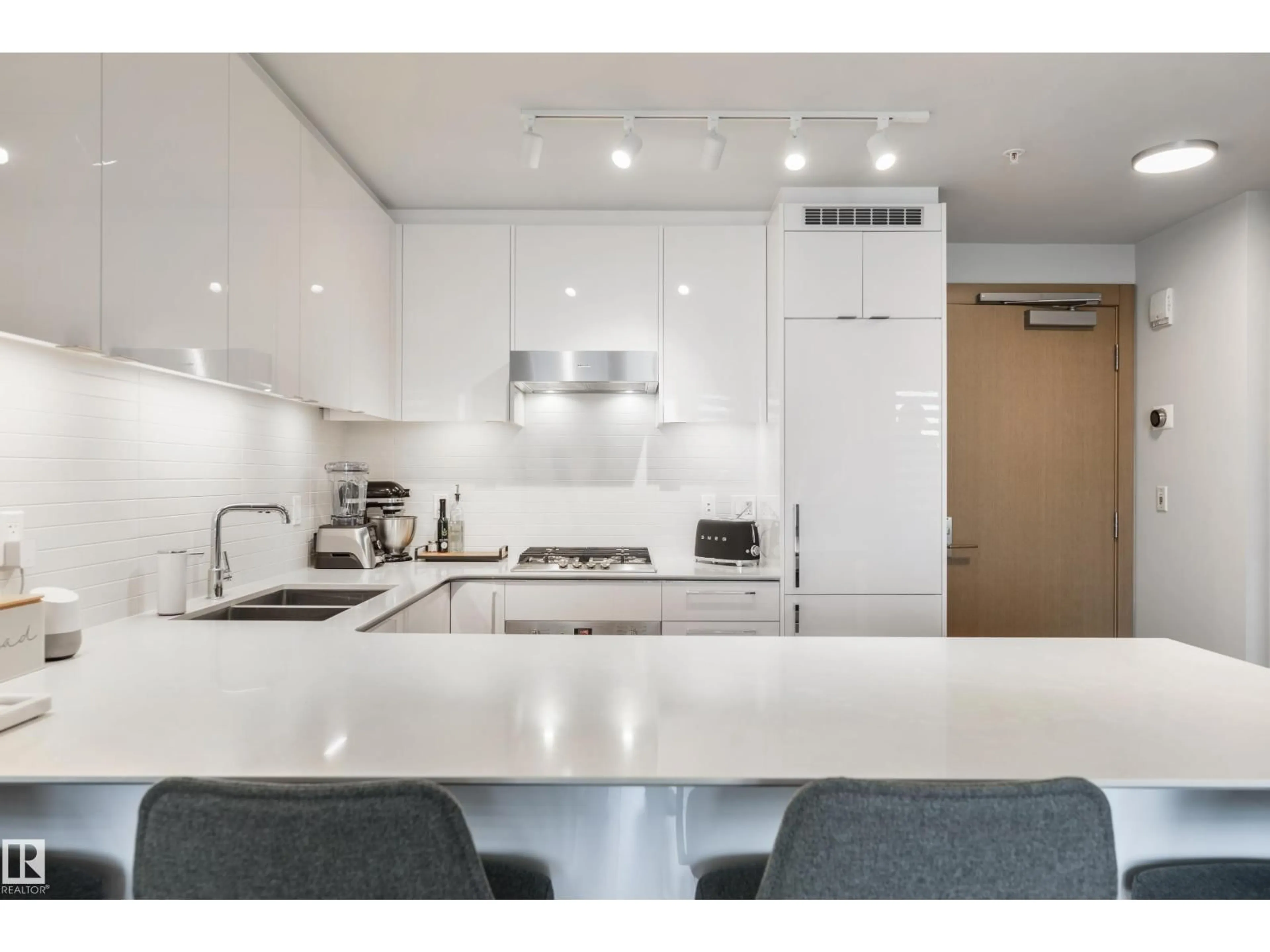 Unknown for 4103 - 10360 102 ST NW, Edmonton Alberta T5J0K6