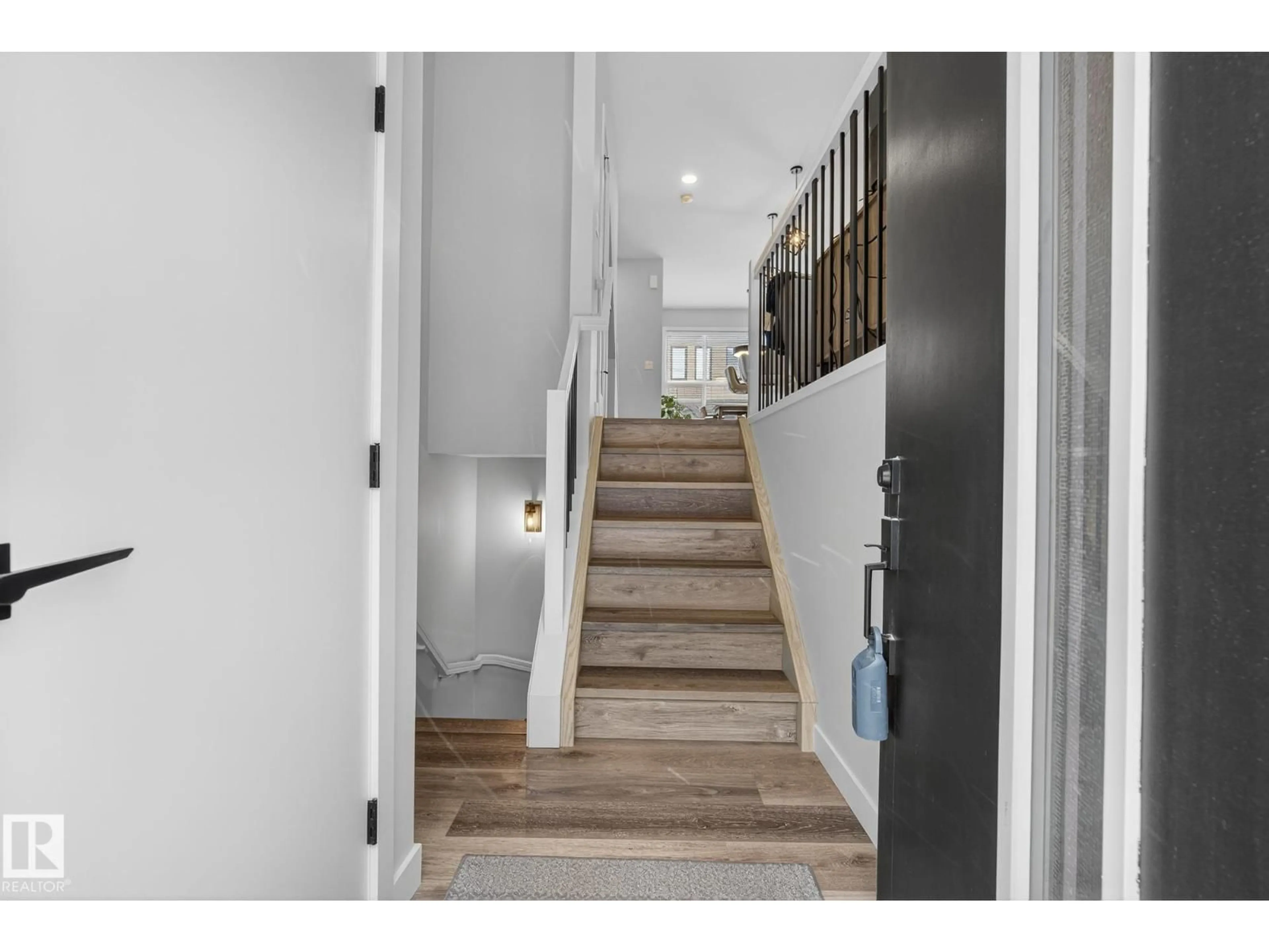 Indoor entryway for #104 - 104 50 EBONY BV, Sherwood Park Alberta T8H2X4