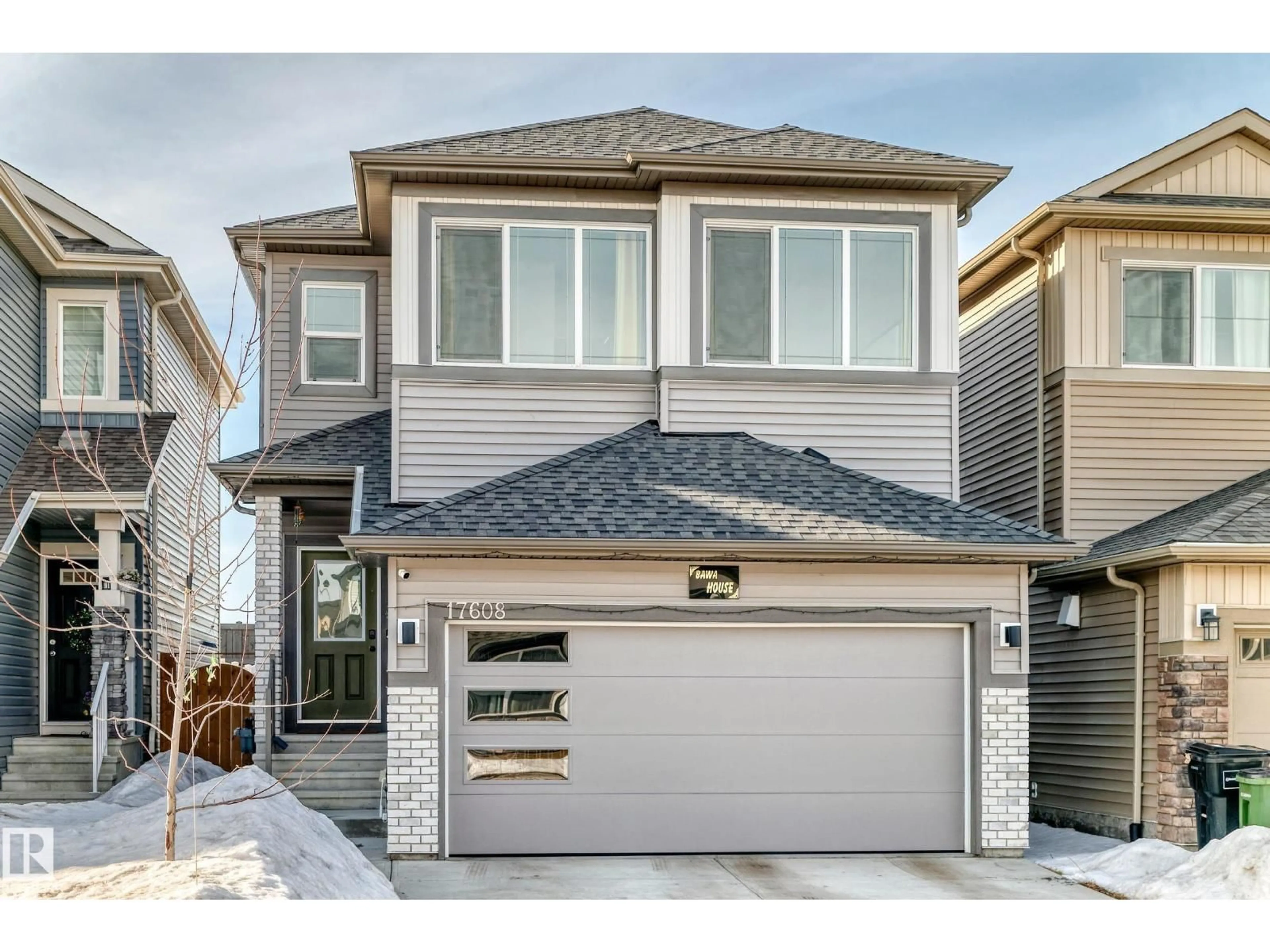 Home with vinyl exterior material, street for 17608 49 ST, Edmonton Alberta T5Y4C6