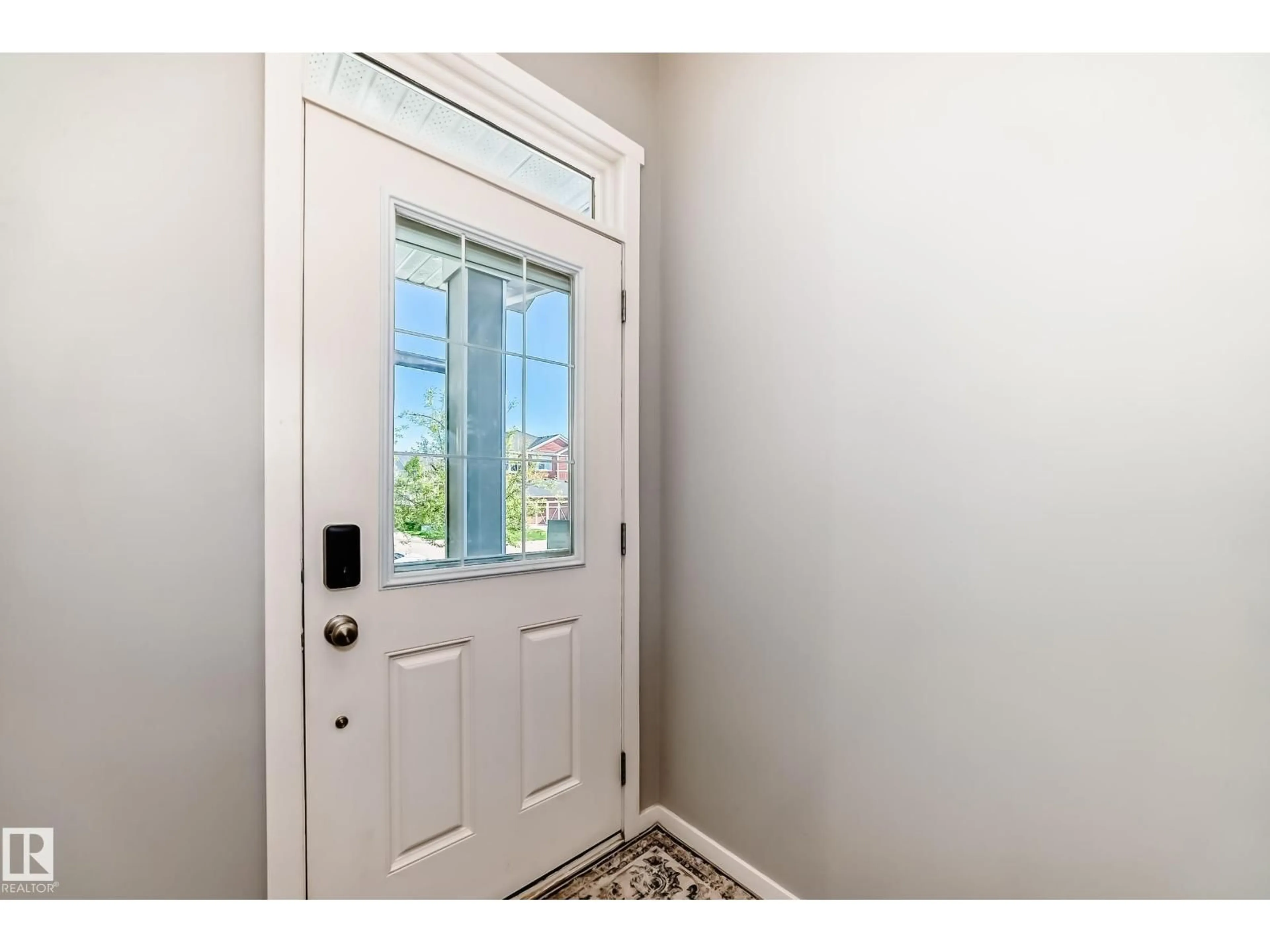 Indoor entryway for 267 STURTZ BN, Leduc Alberta T9E0X4