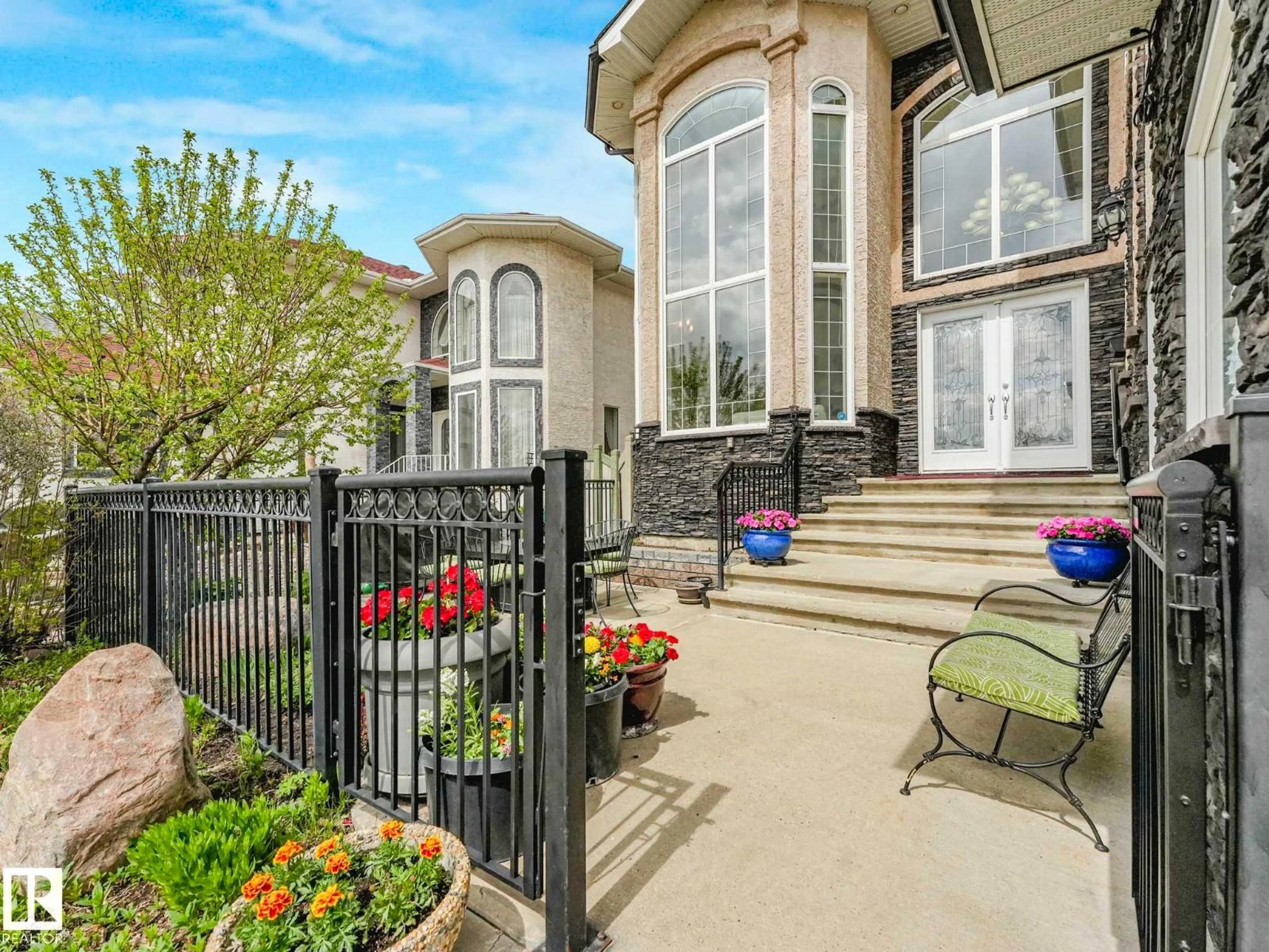Patio, street for 7516 161A AV, Edmonton Alberta T5Z3S9