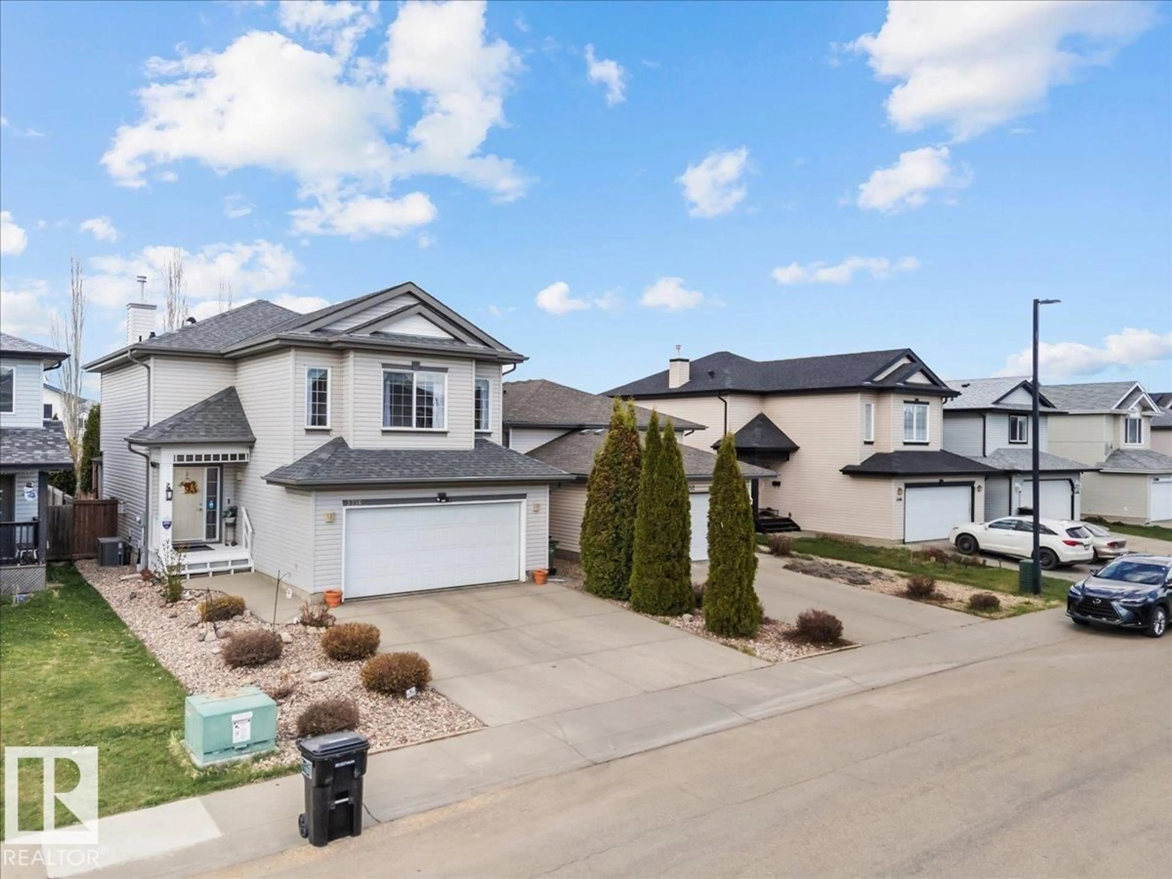 A pic from outside/outdoor area/front of a property/back of a property/a pic from drone, street for 3356 25 AVE, Edmonton Alberta T6T1Y4