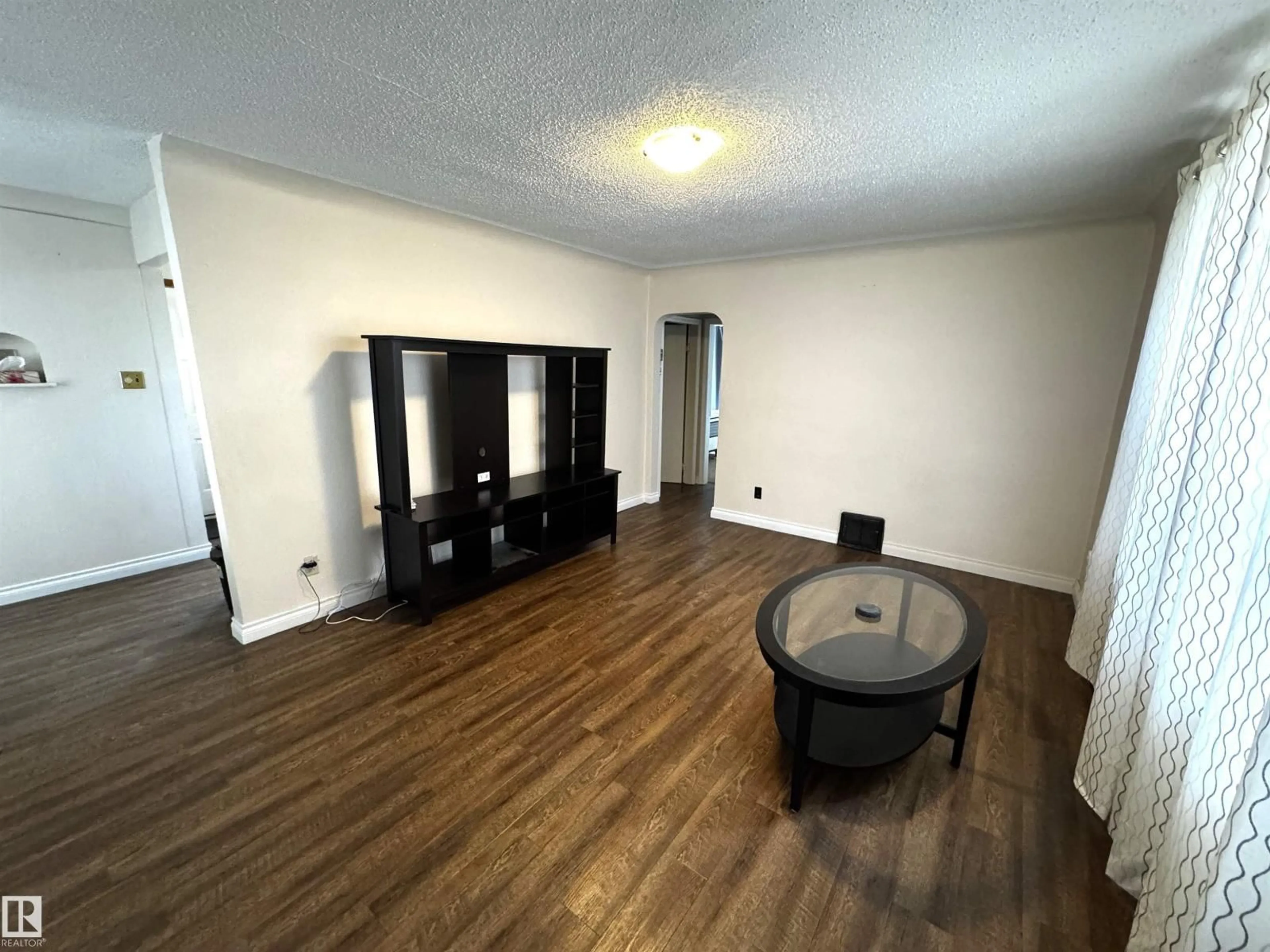 A pic of a room for NW - 9015 91 ST, Edmonton Alberta T6C3N6