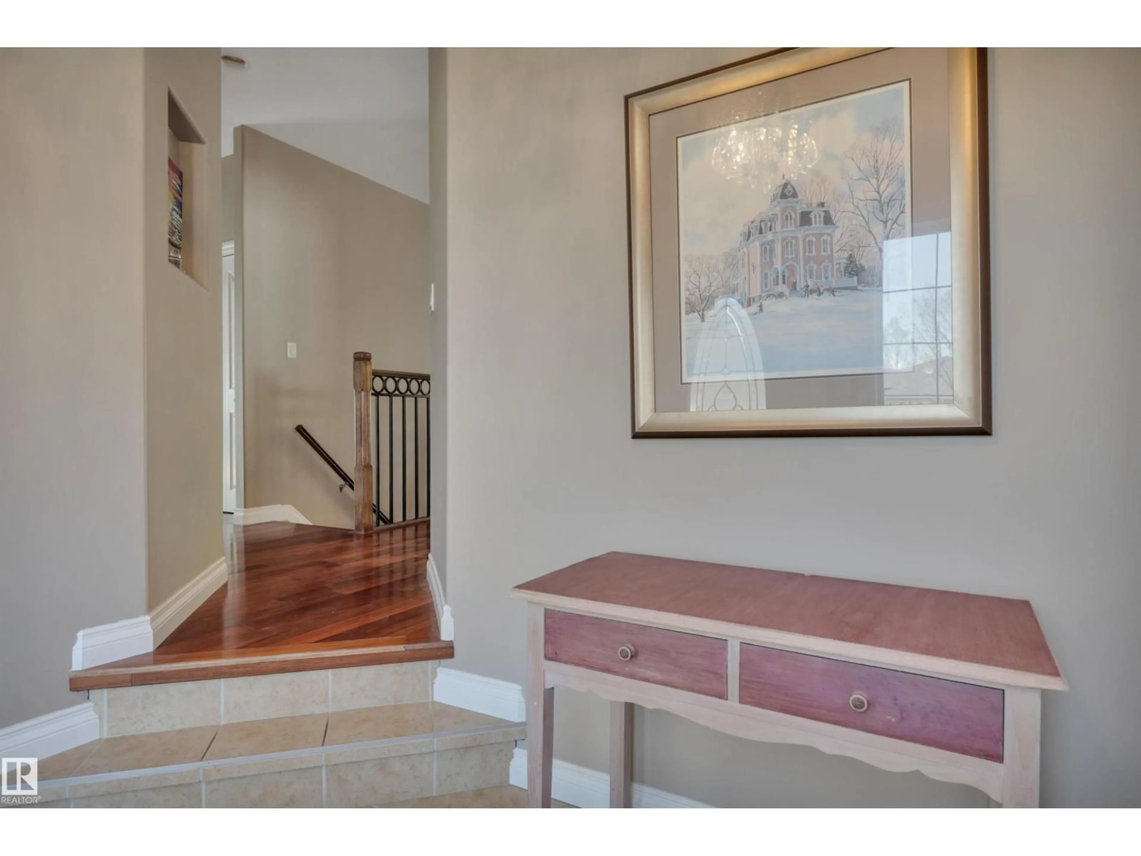 Indoor entryway for 59 WILKINSON PL, Leduc Alberta T9E8N2