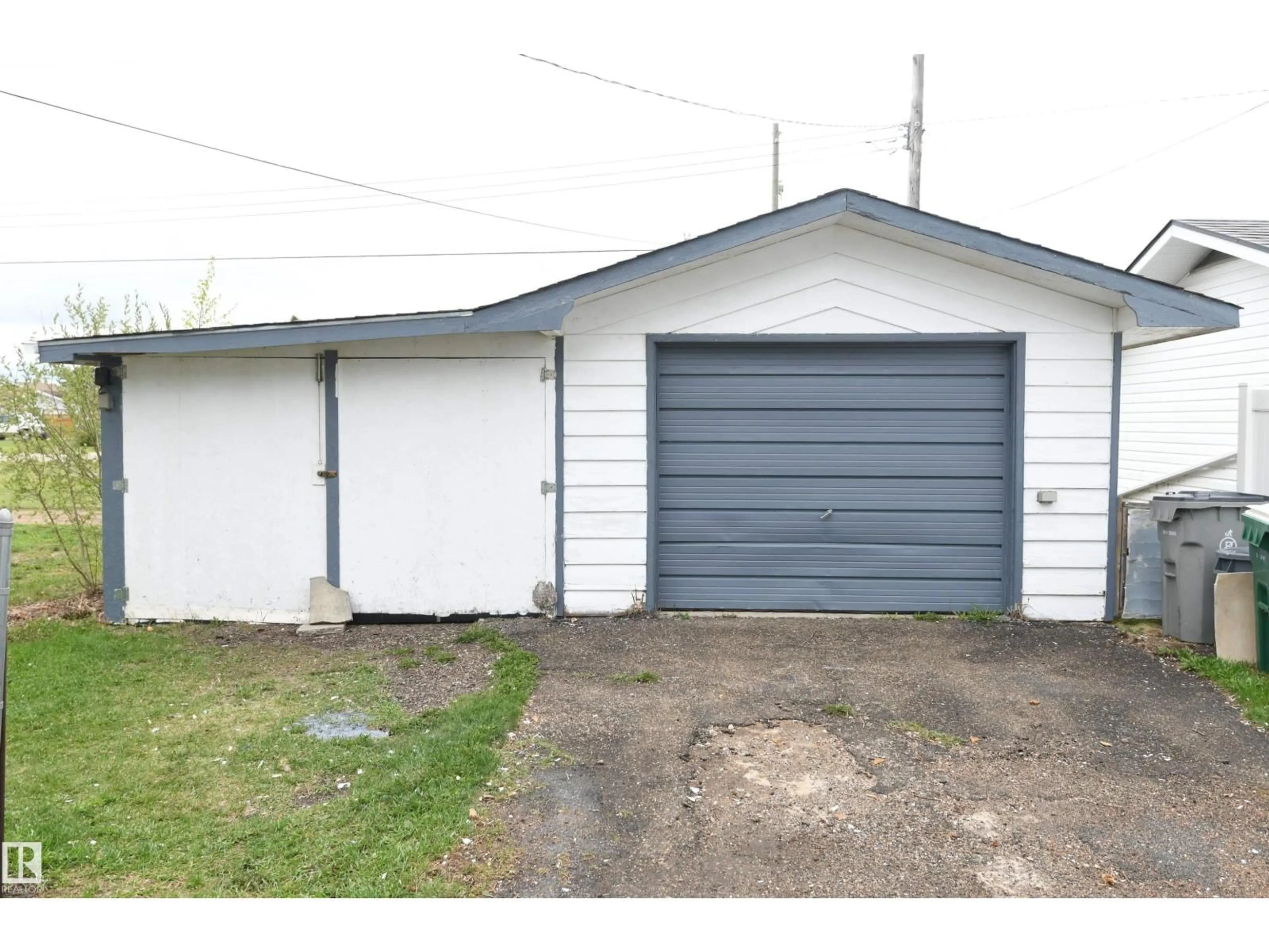 Shed for 30 PRINCE DR, Lamont Alberta T0B2R0