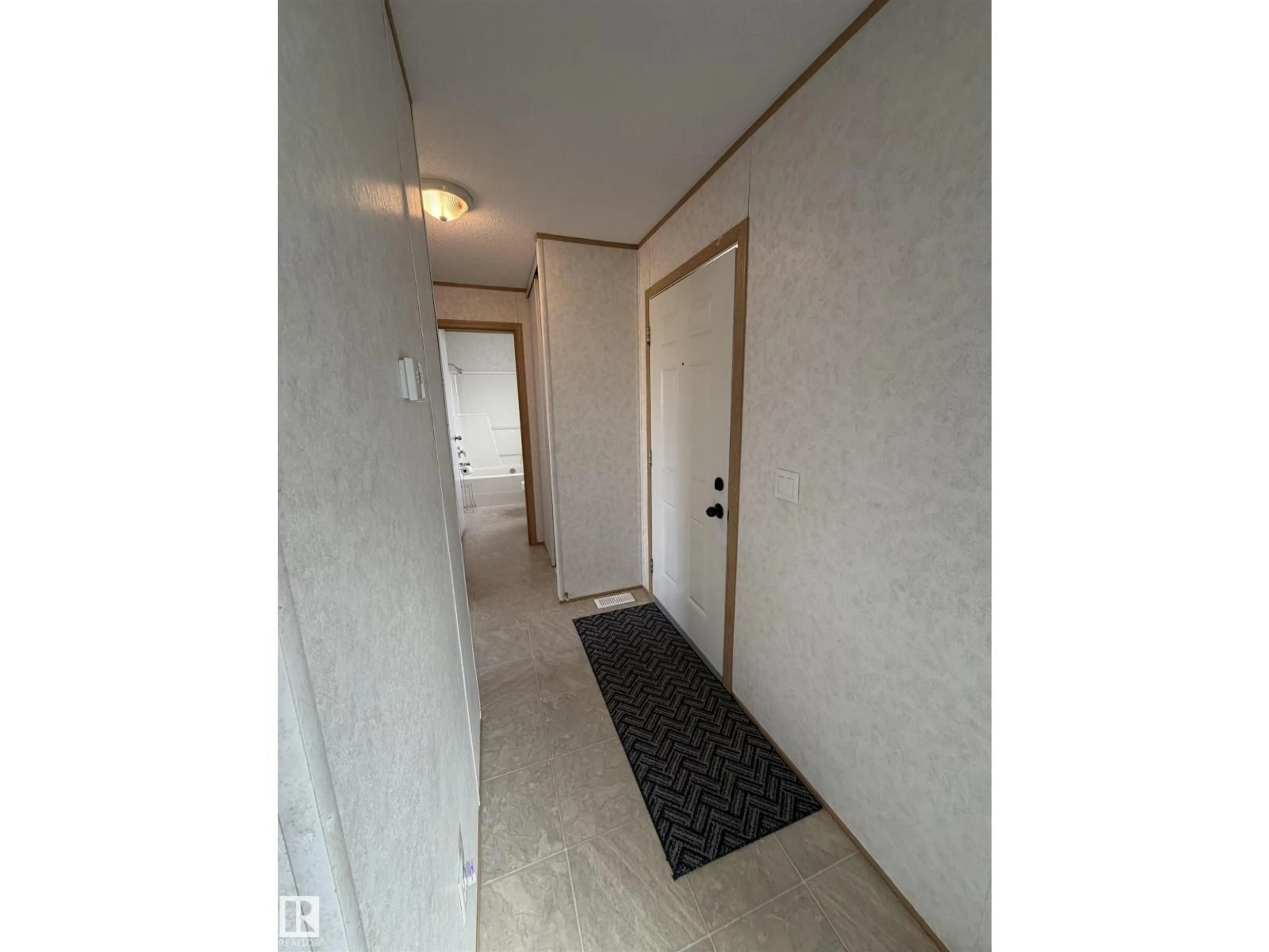 Unknown for 5031 52 ST, Vimy Alberta T0G2J0