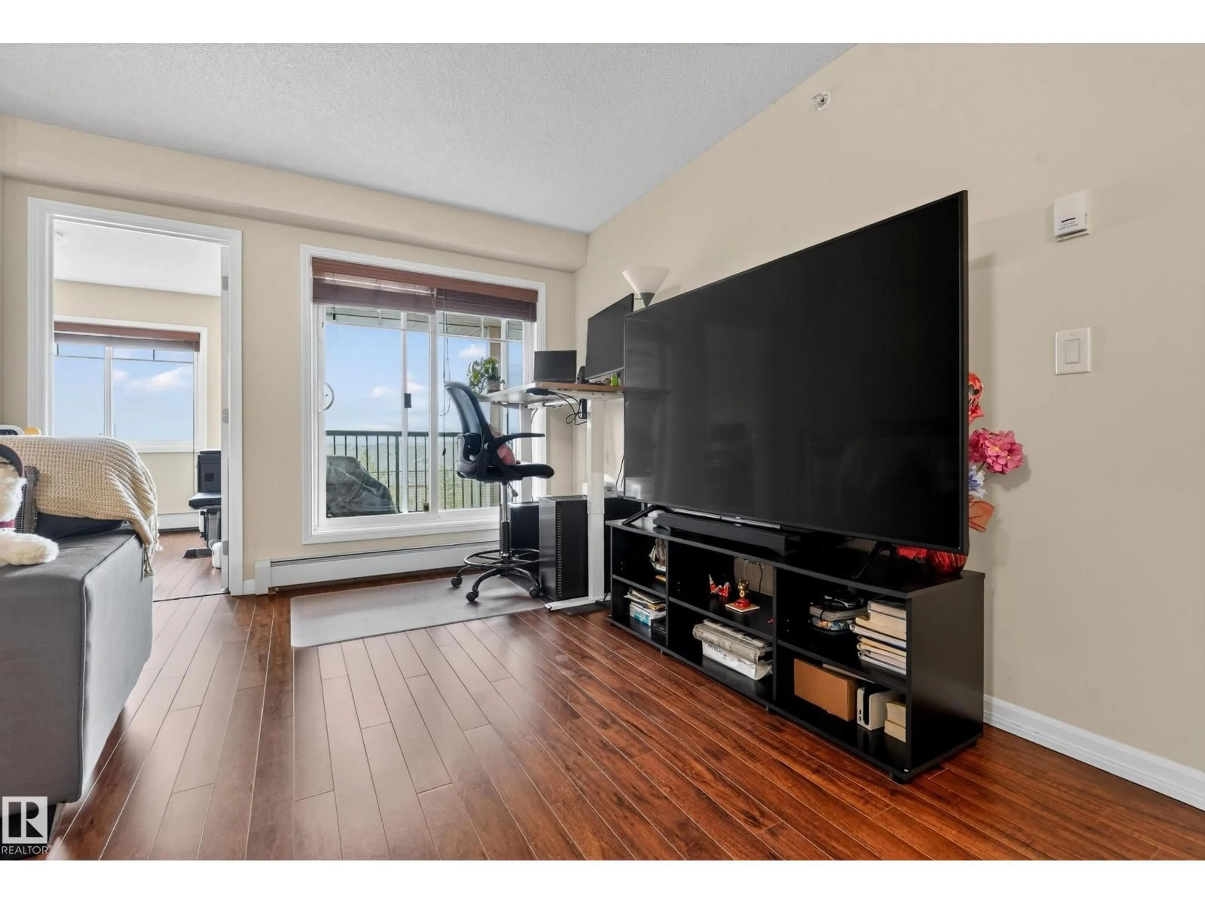 A pic of a room for #419 - 271 CHARLOTTE WY, Sherwood Park Alberta T8H0N9