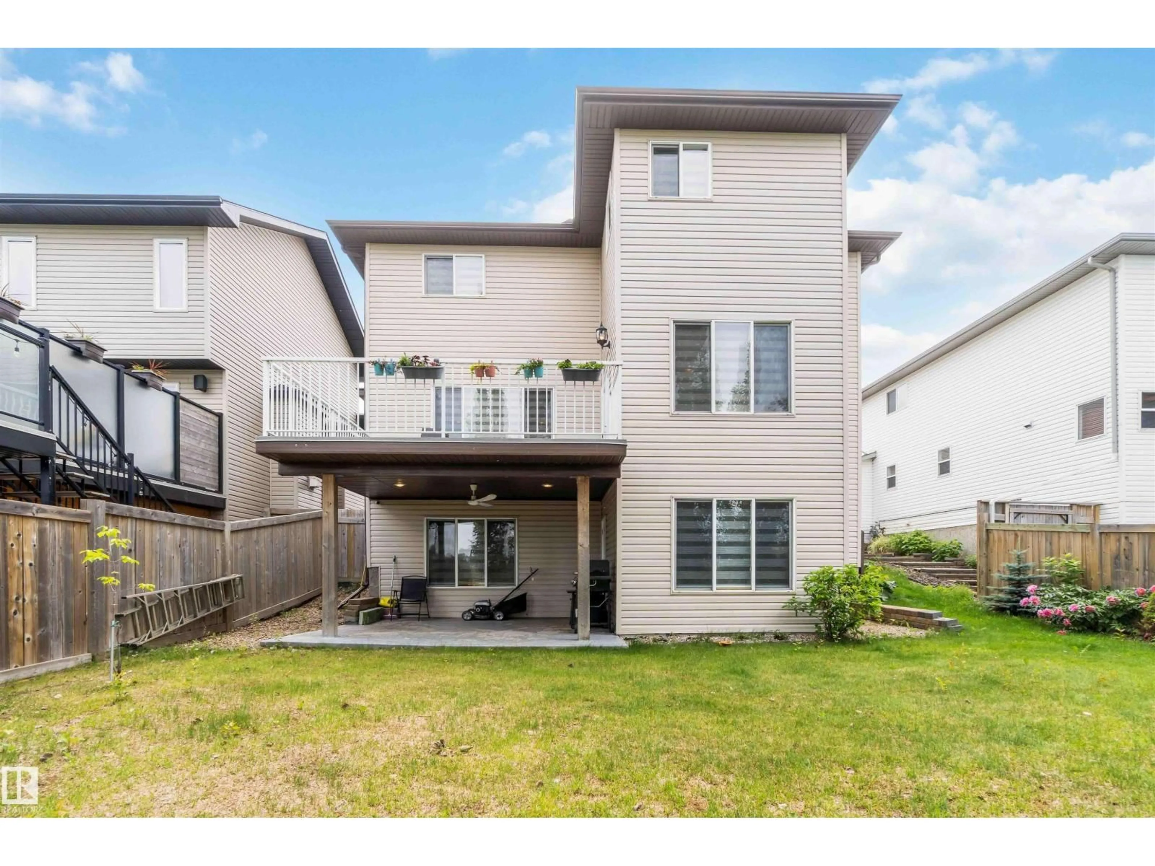 Home with vinyl exterior material, unknown for 6116 53 AV, Beaumont Alberta T4X1V6