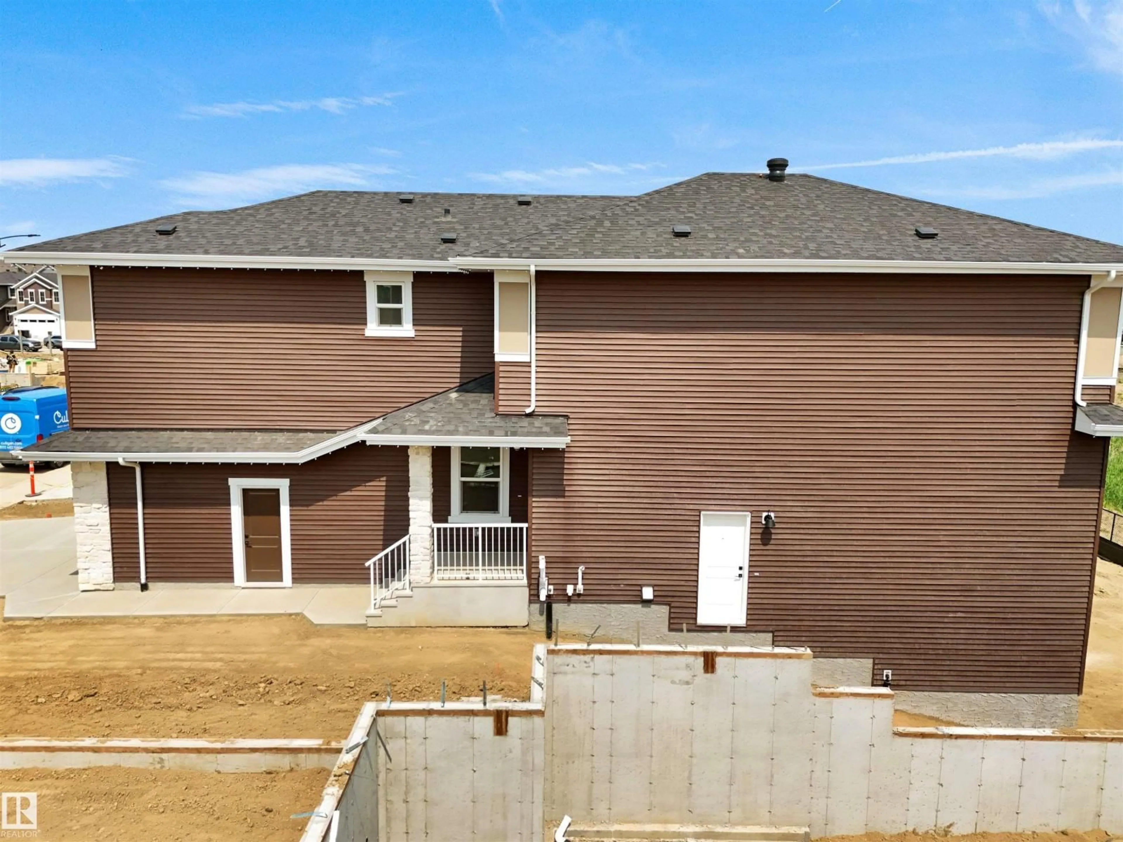 Unknown for 3319 CHICKADEE DRIVE, Edmonton Alberta T5S0V6