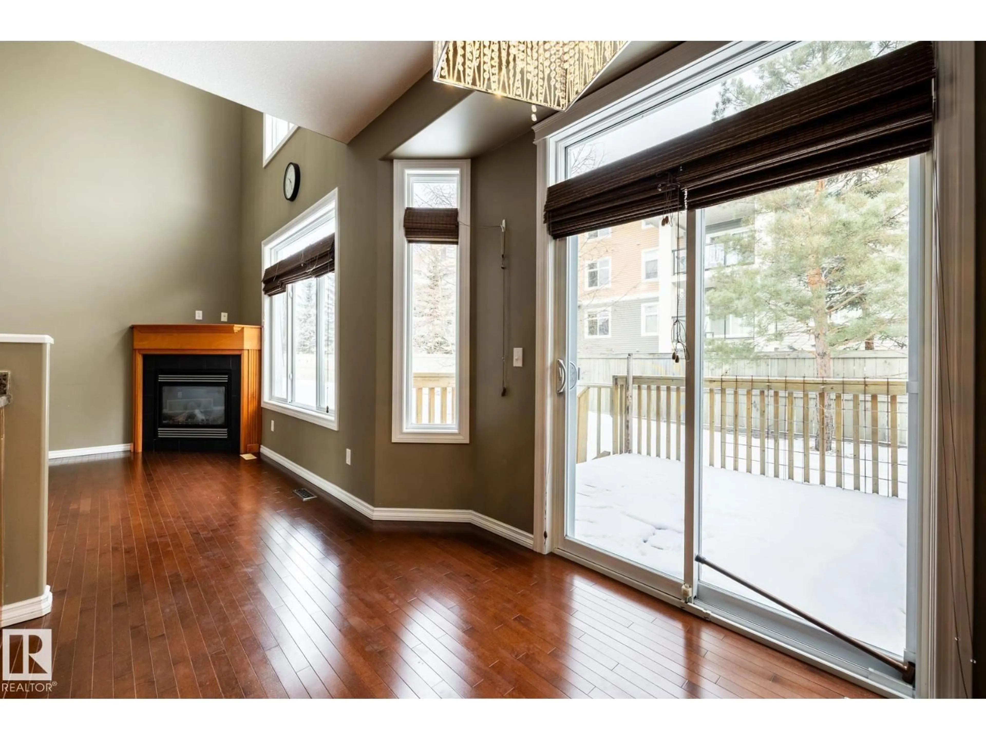 Unknown for SW - 11622 11 AV, Edmonton Alberta T6W1W8