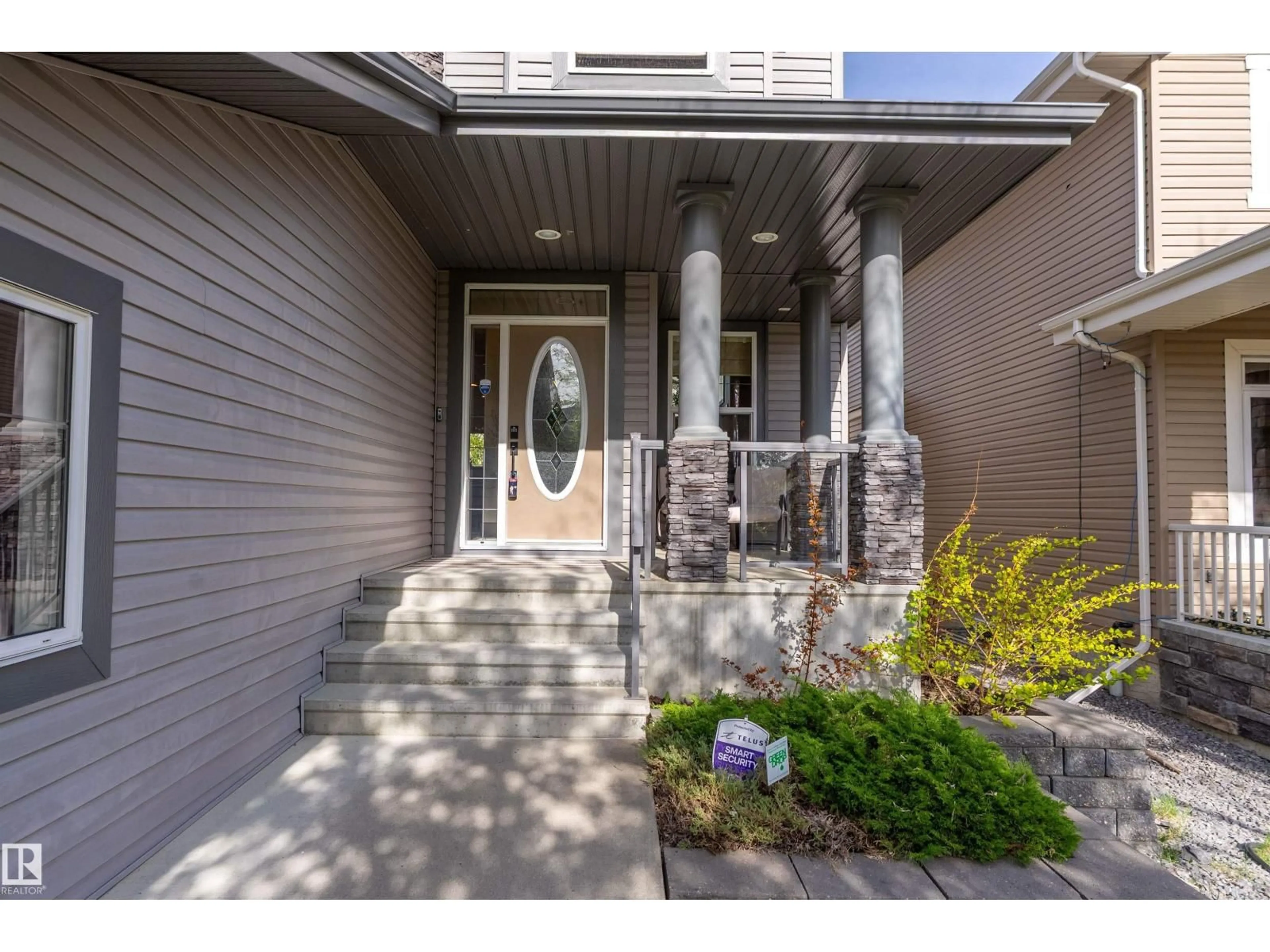 Unknown for NW - 6411 MANN CO, Edmonton Alberta T6R0J1