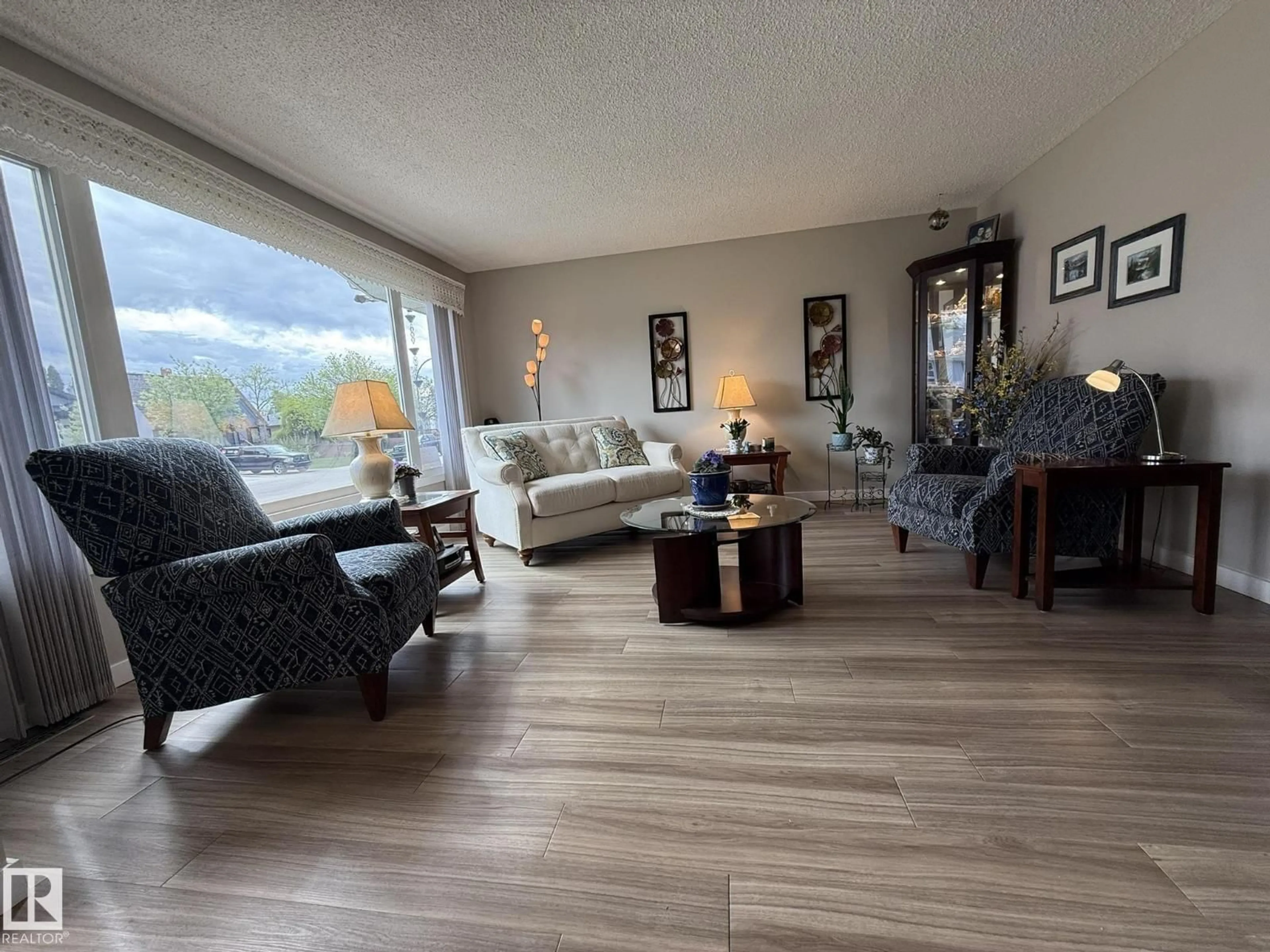 Unknown for NW - 9848 151 ST, Edmonton Alberta T5P1S8
