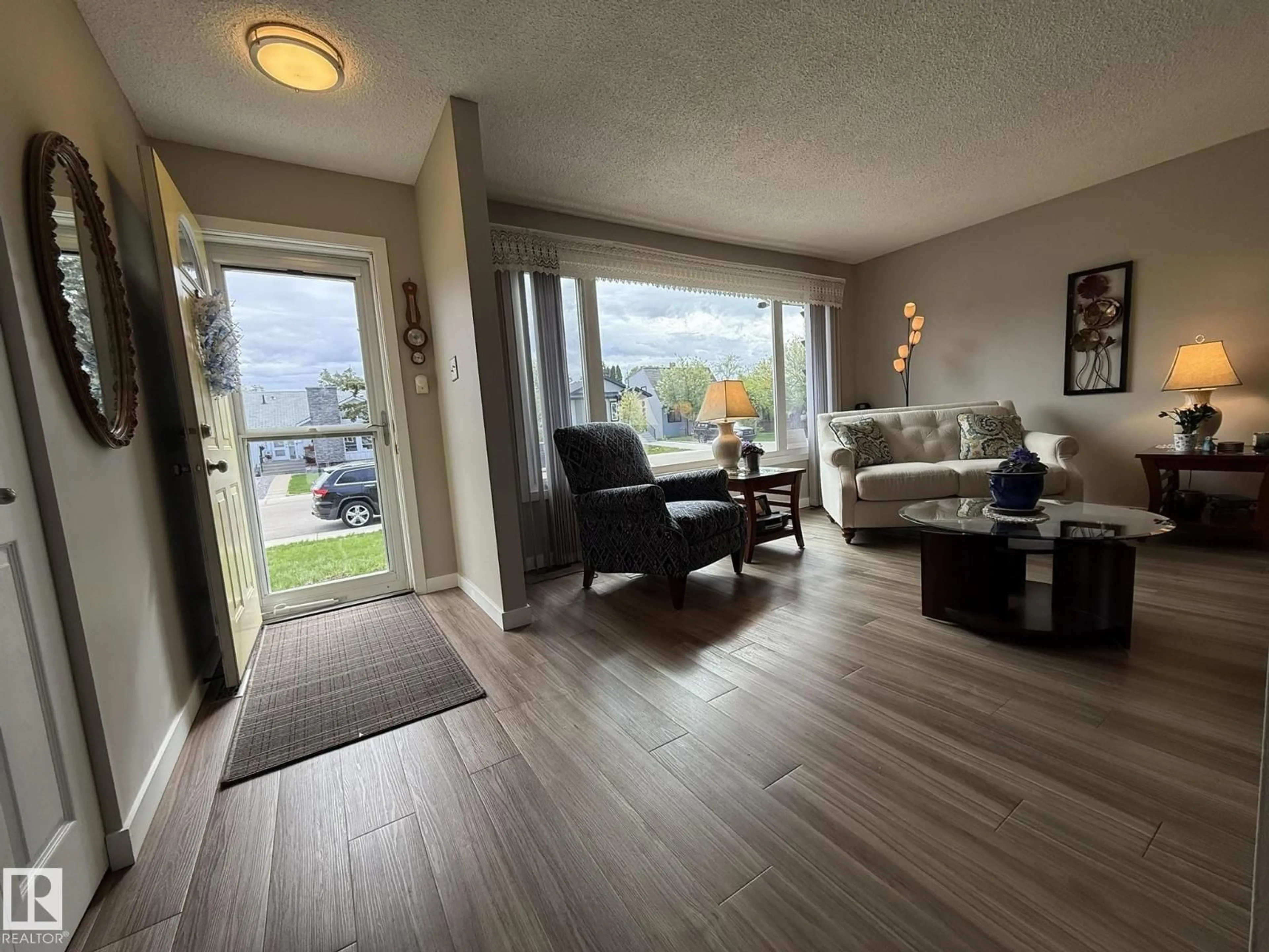 Unknown for NW - 9848 151 ST, Edmonton Alberta T5P1S8