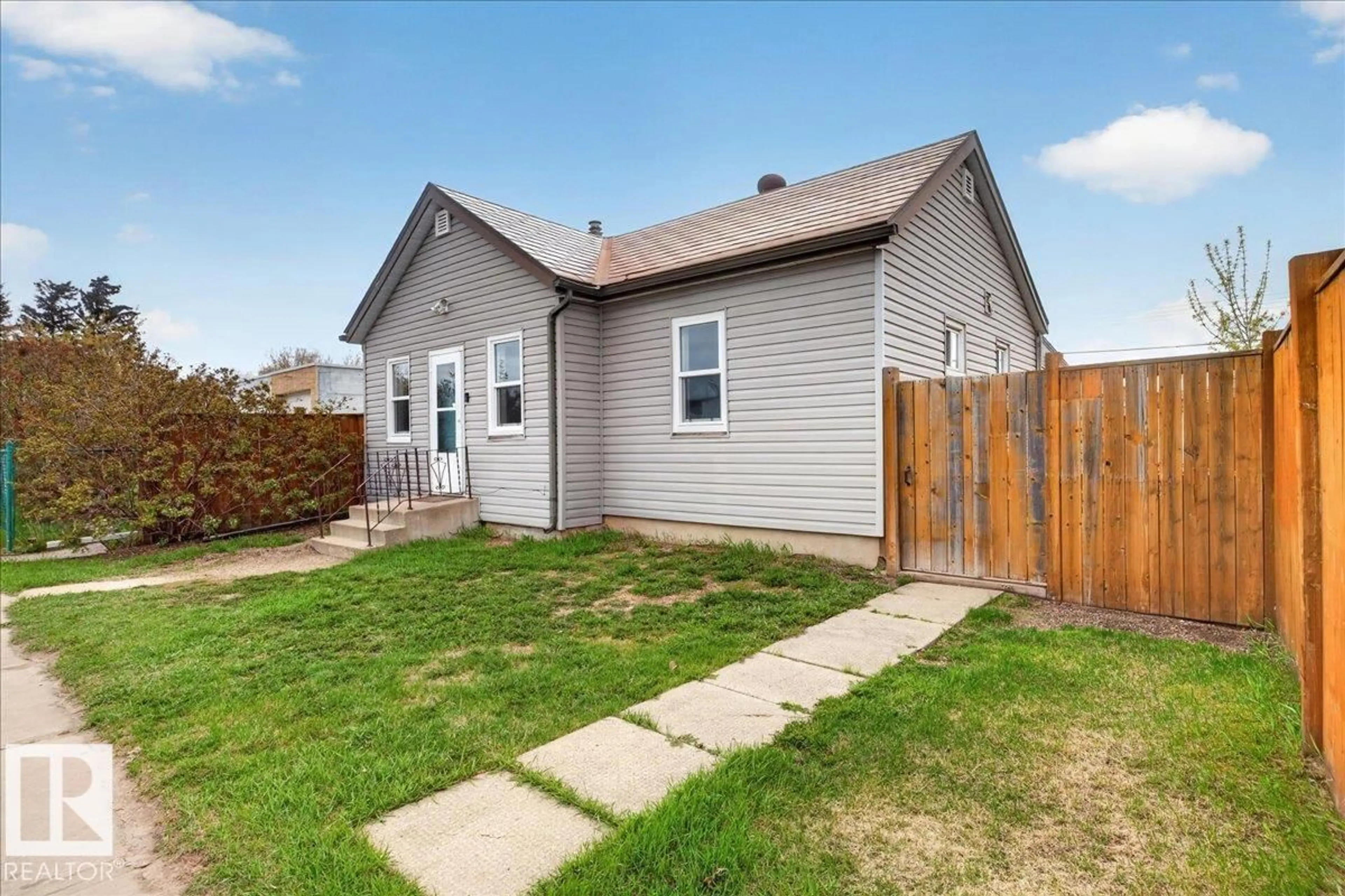 Unknown for 709 1 ST, Thorhild Alberta T0A3J0