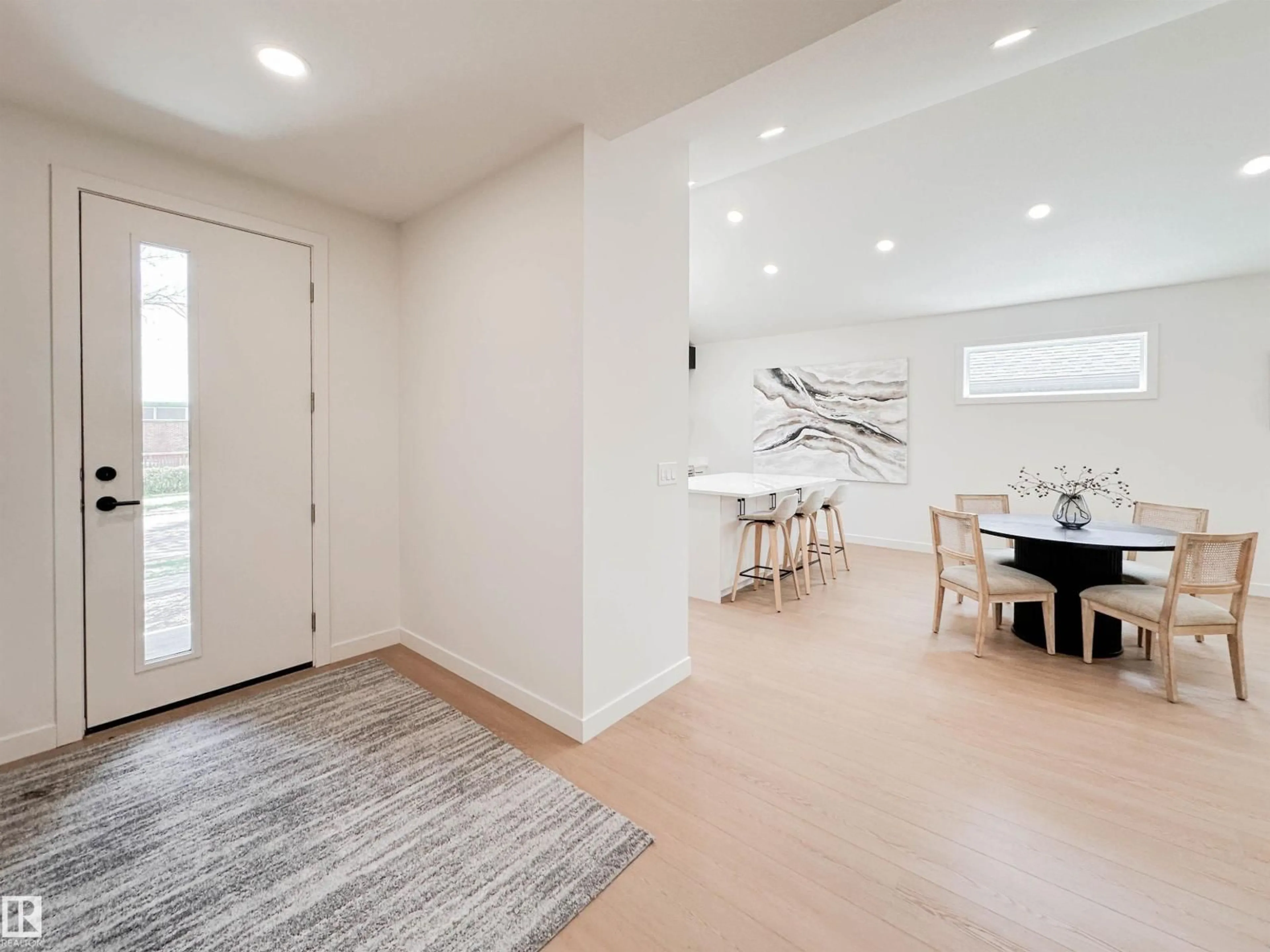 Indoor entryway for NW - 12342 131 ST, Edmonton Alberta T5L1M3