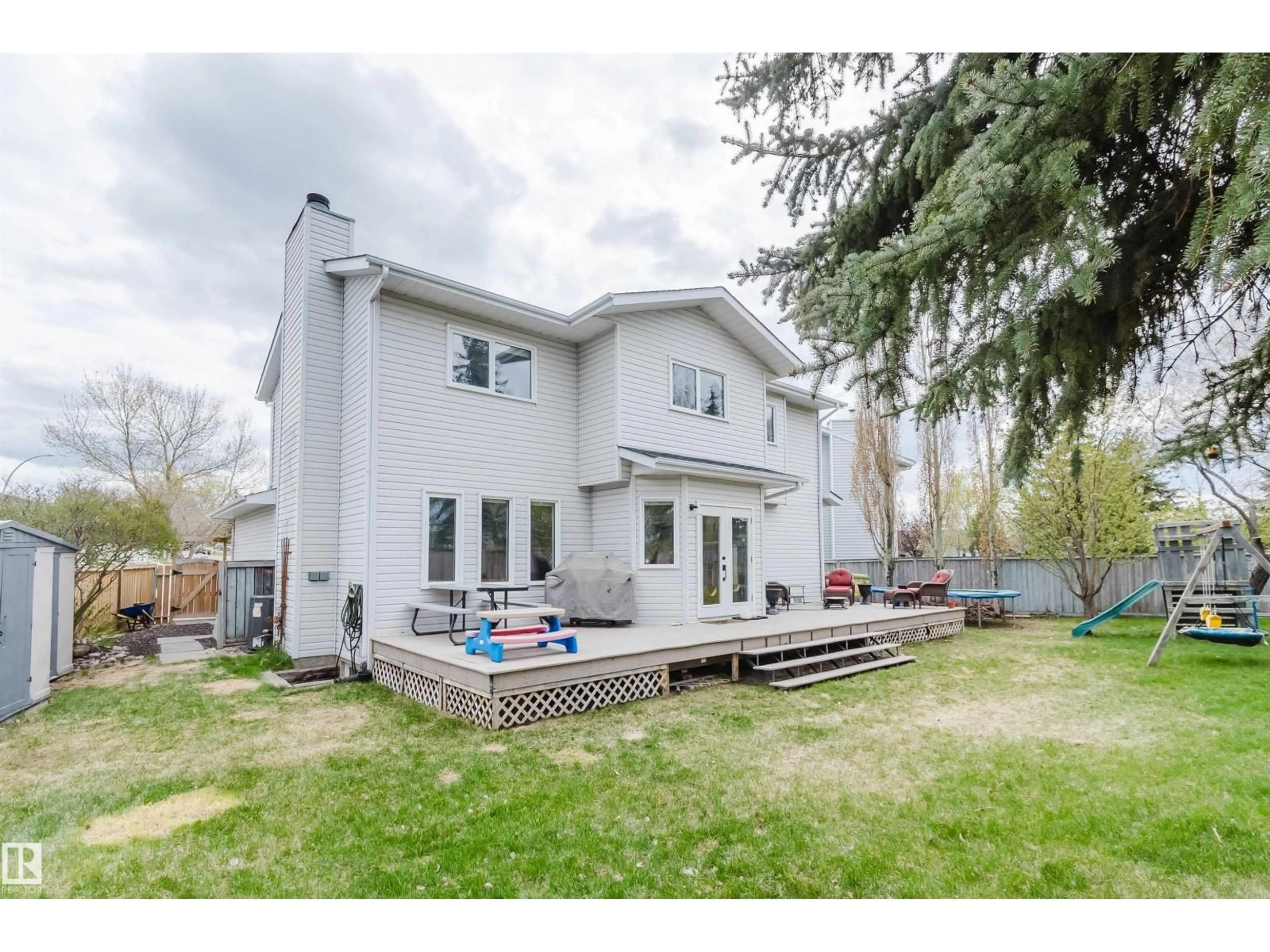 Unknown for 18 HUNTER CT, Sherwood Park Alberta T8A5C5