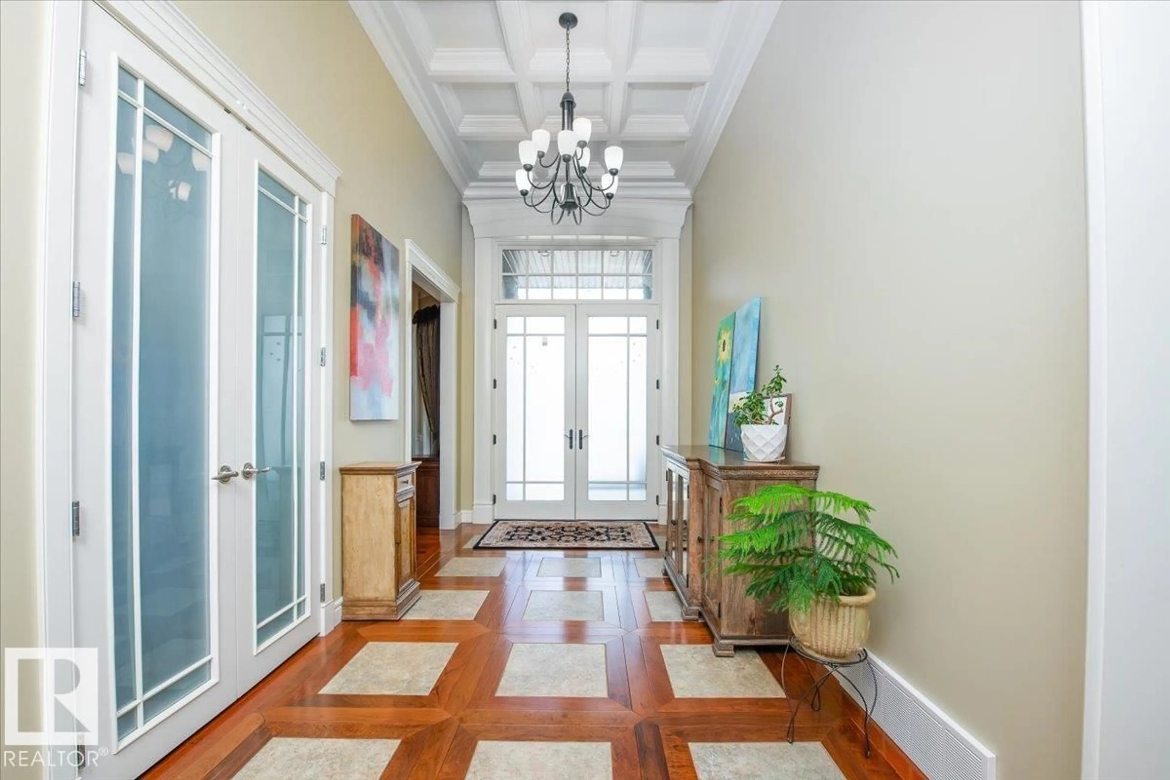 Indoor foyer for 2413 TEGLER GREEN, Edmonton Alberta T6R3K2