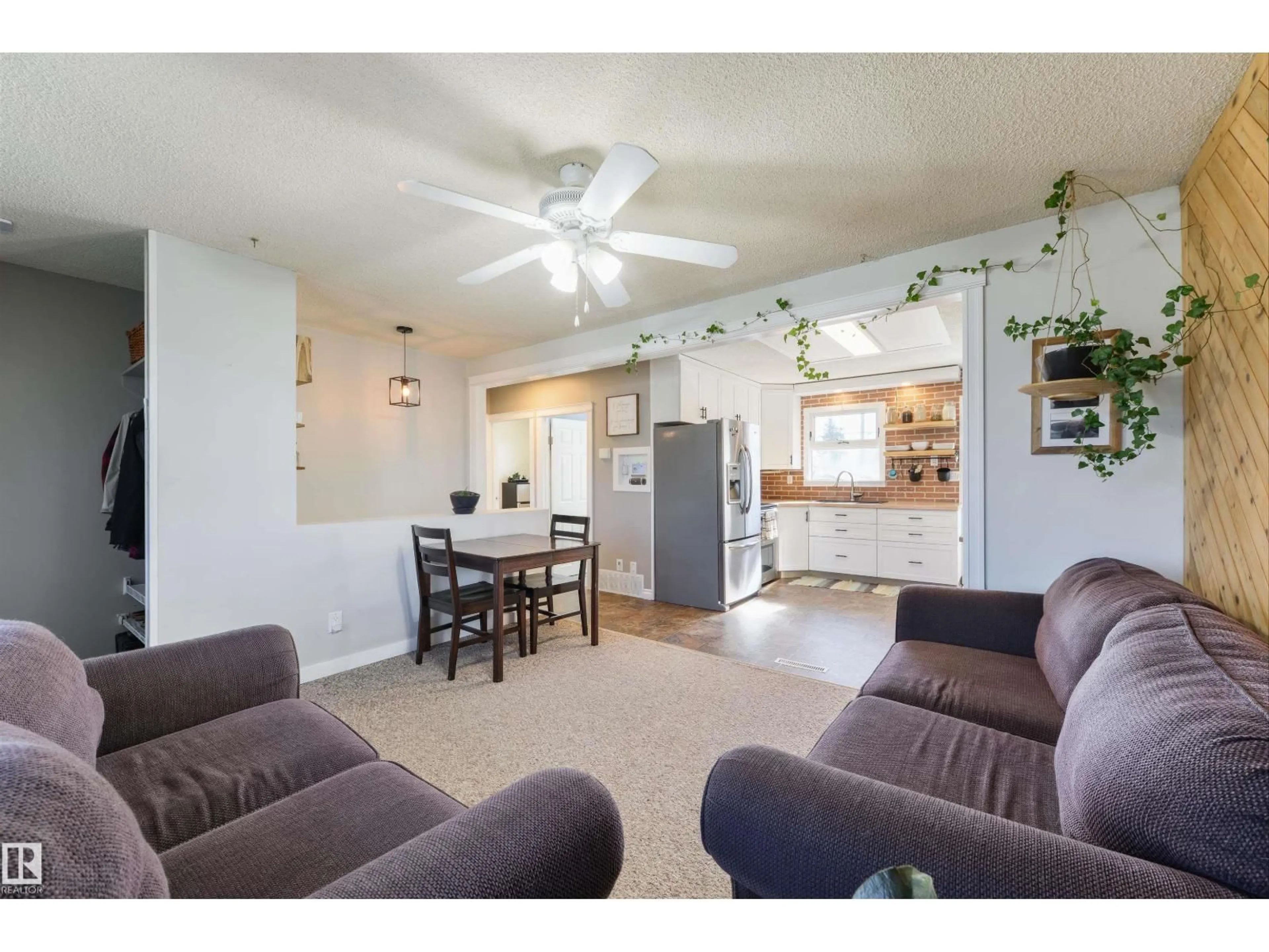 Unknown for NW - 12925 87 ST, Edmonton Alberta T5E3E2