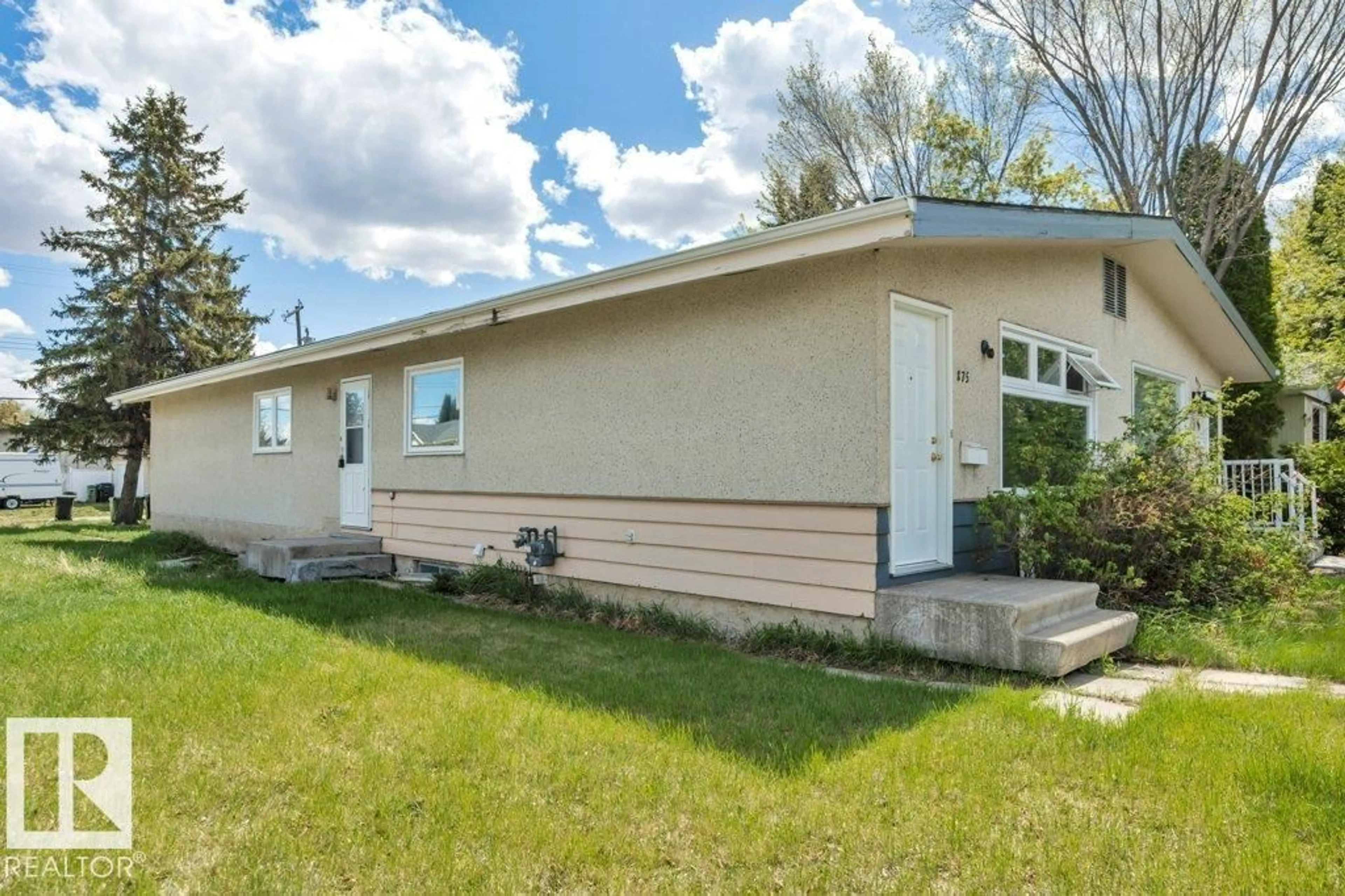 Home with vinyl exterior material, street for 8753 152 ST, Edmonton Alberta T5R1L9