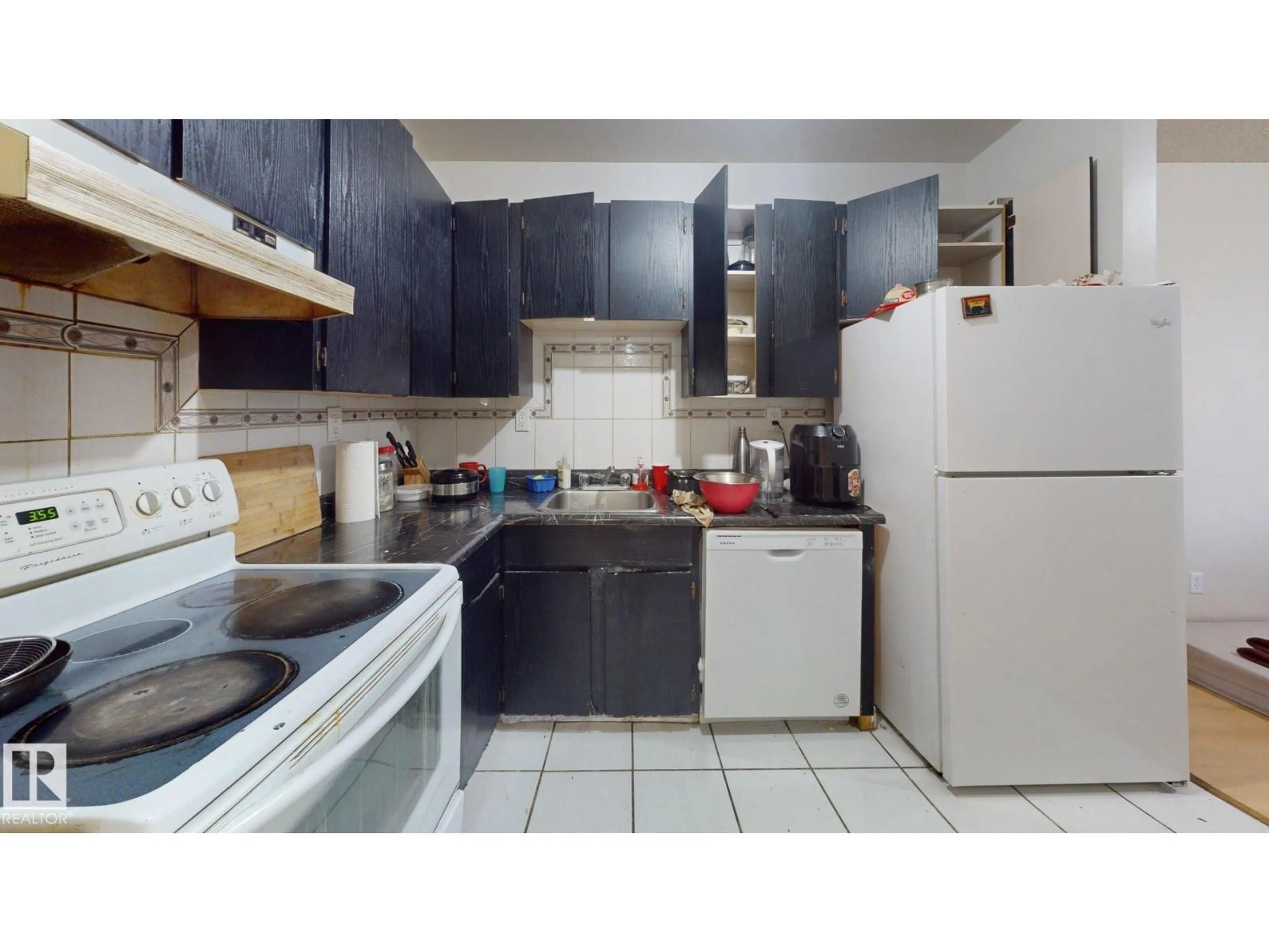 Standard kitchen, unknown for #402 - 2624 MILWWODS RD, Edmonton Alberta T5L5K2