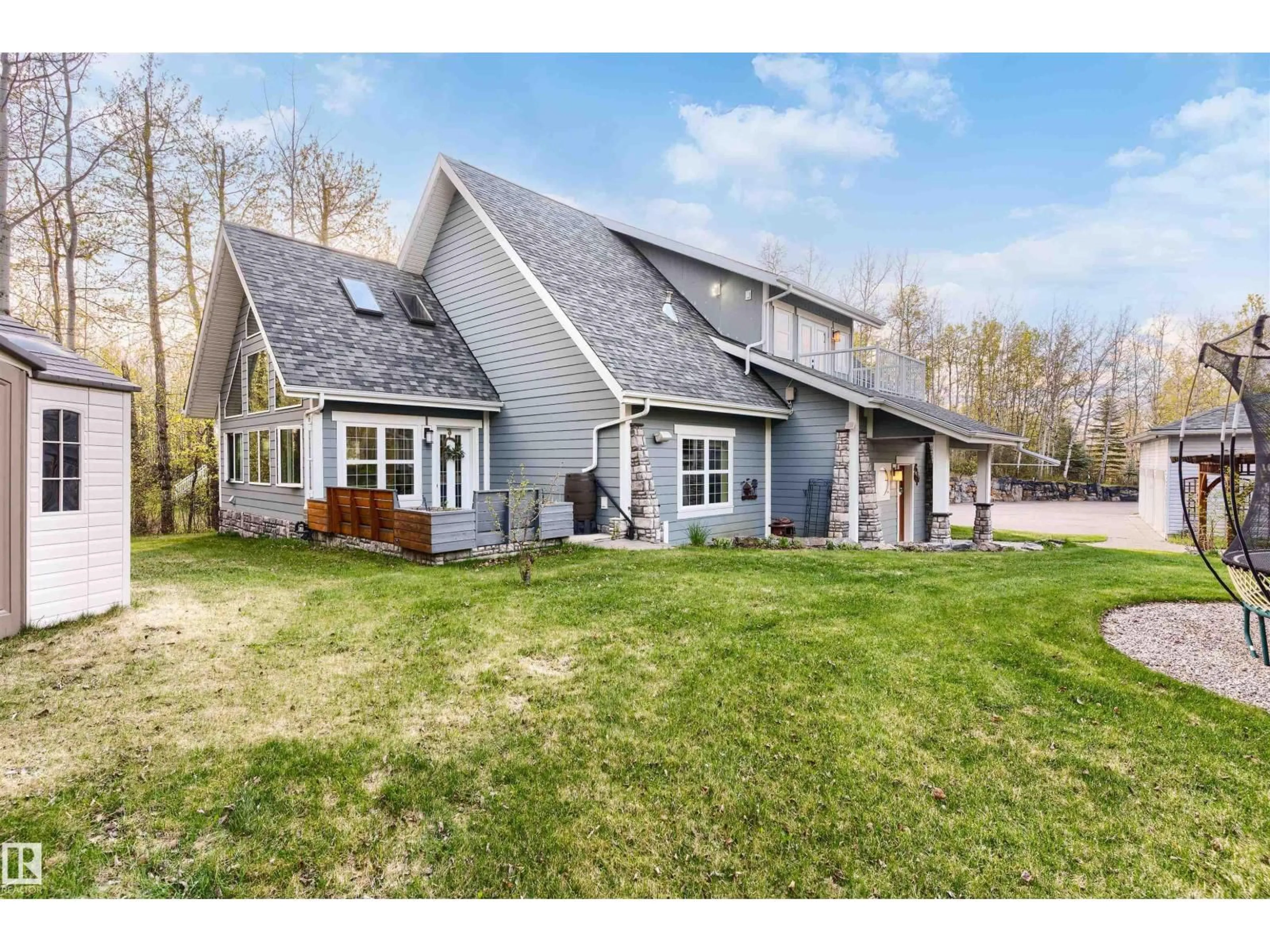 Home with vinyl exterior material, unknown for 25 - 52147 RGE ROAD 231, Rural Strathcona County Alberta T8B1A4