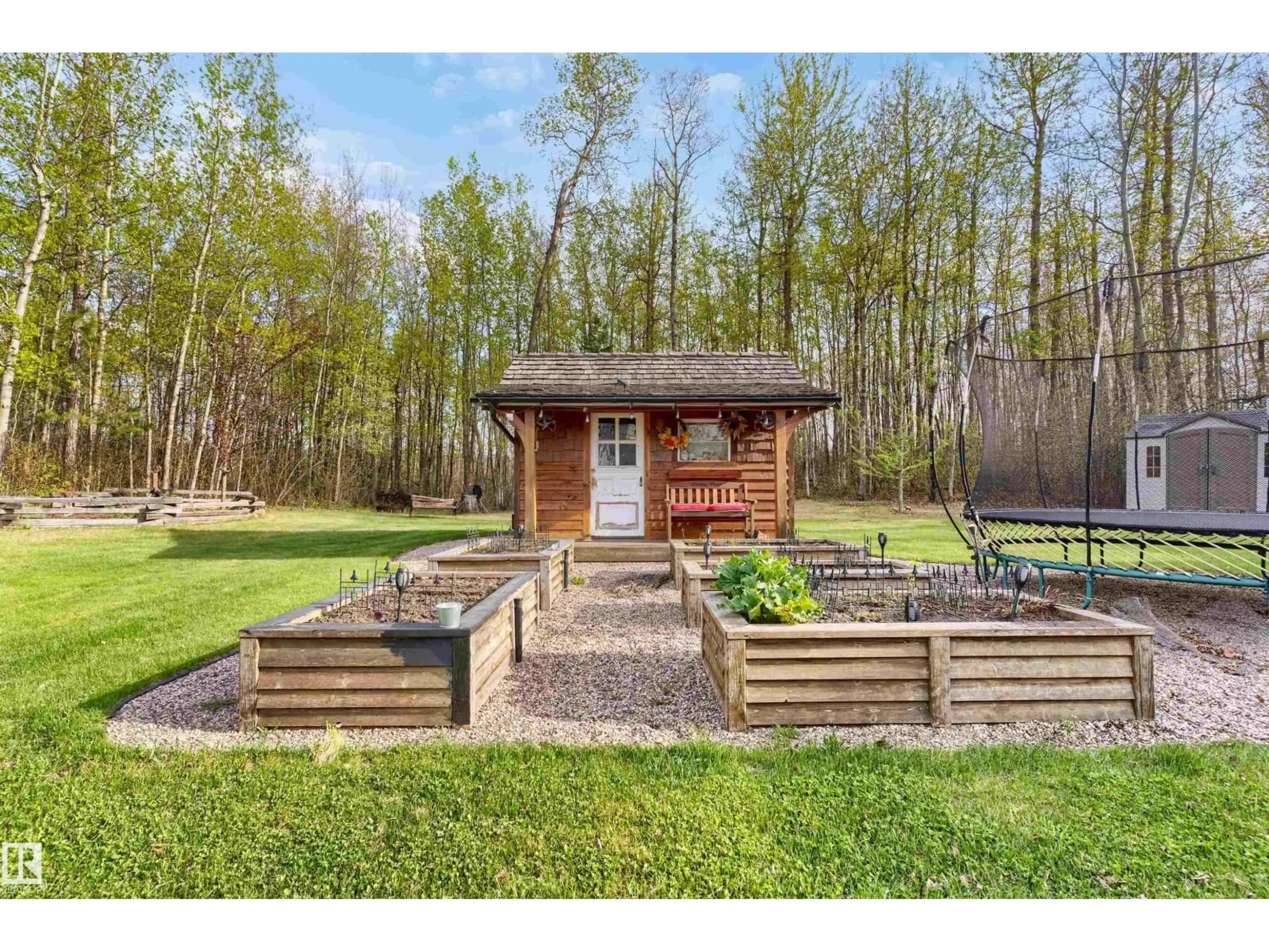 Shed for 25 - 52147 RGE ROAD 231, Rural Strathcona County Alberta T8B1A4