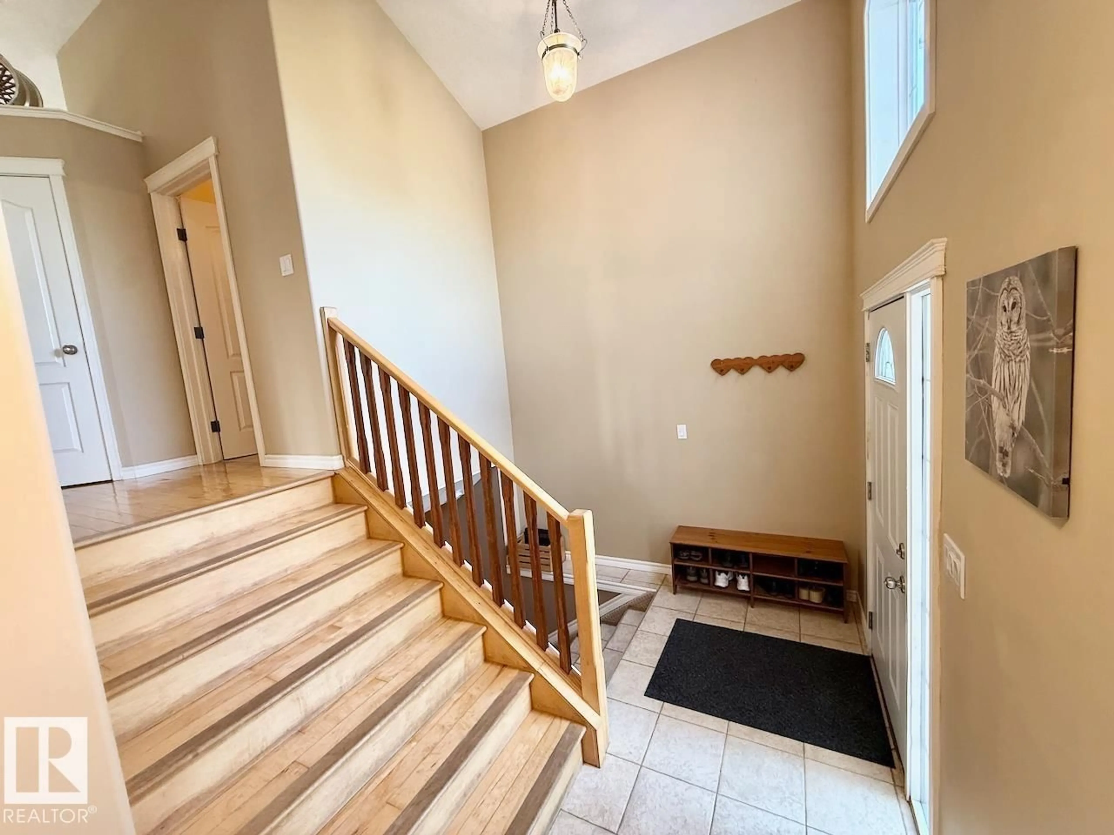 Indoor foyer for 4503 SPRUCE AV, Boyle Alberta T0A0M0