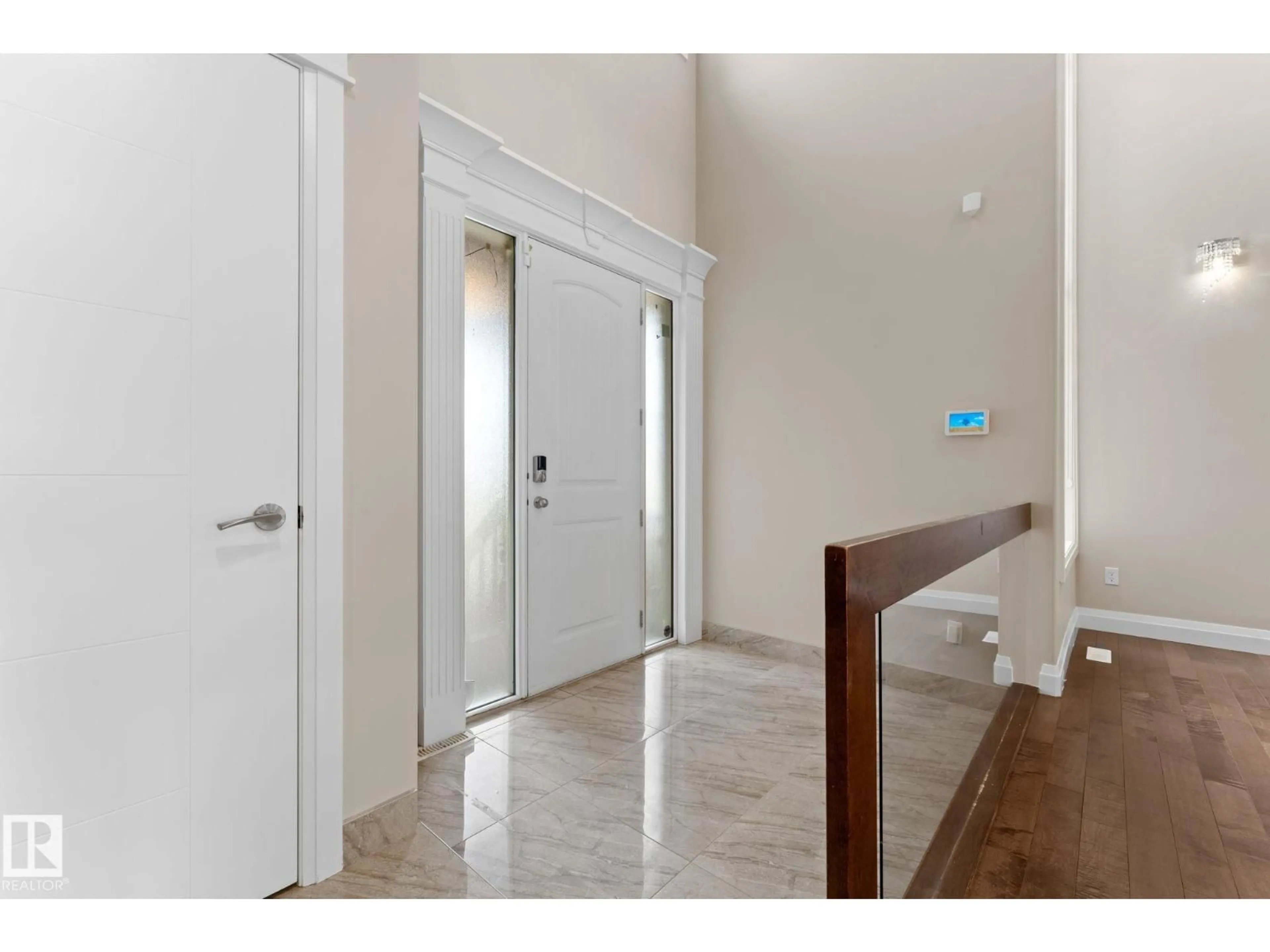 Indoor entryway for NW - 16543 132 ST, Edmonton Alberta T6V0J4